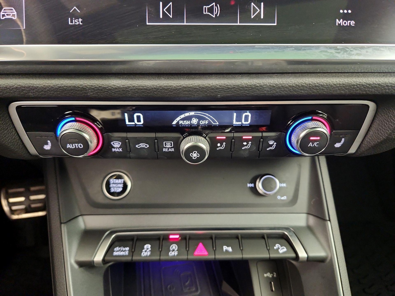 2025 Audi Q3 S Line Premium Plus - Photo 17