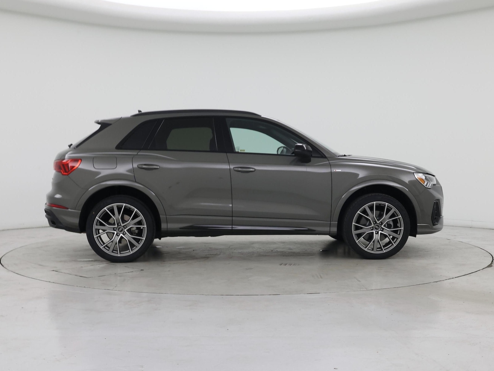 2025 Audi Q3 S Line Premium Plus - Photo 8