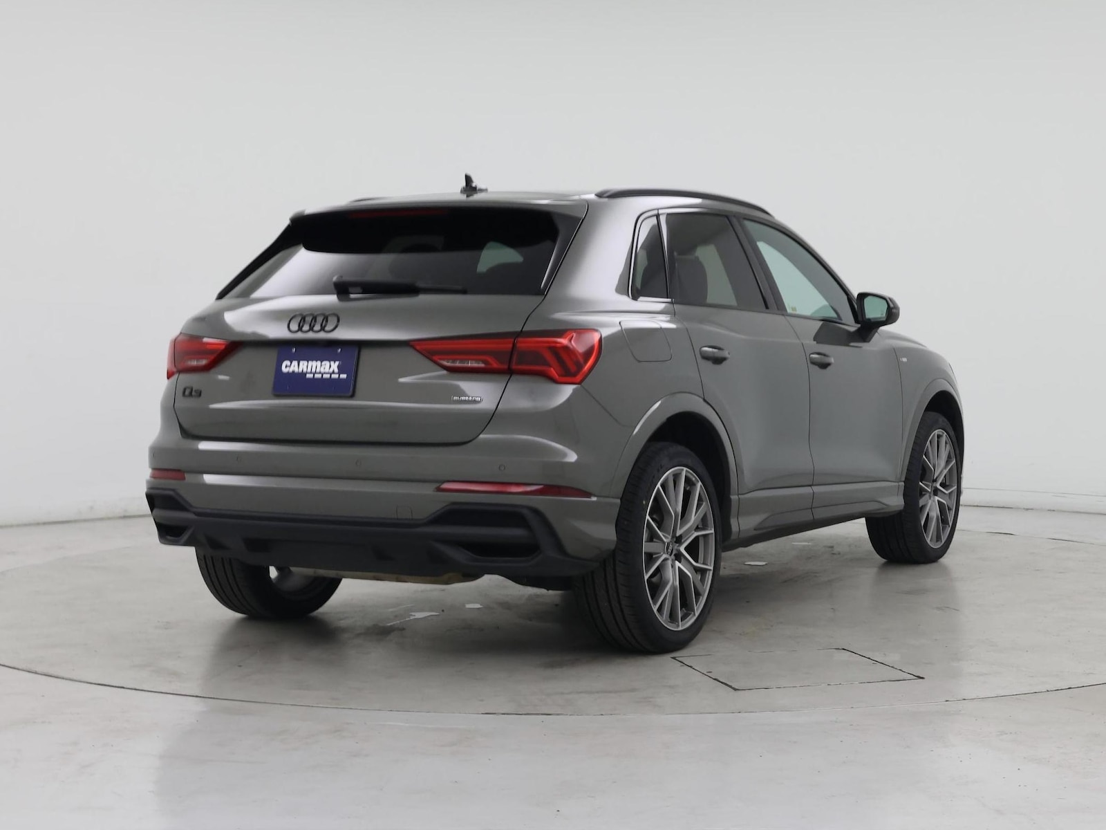 2025 Audi Q3 S Line Premium Plus - Photo 9