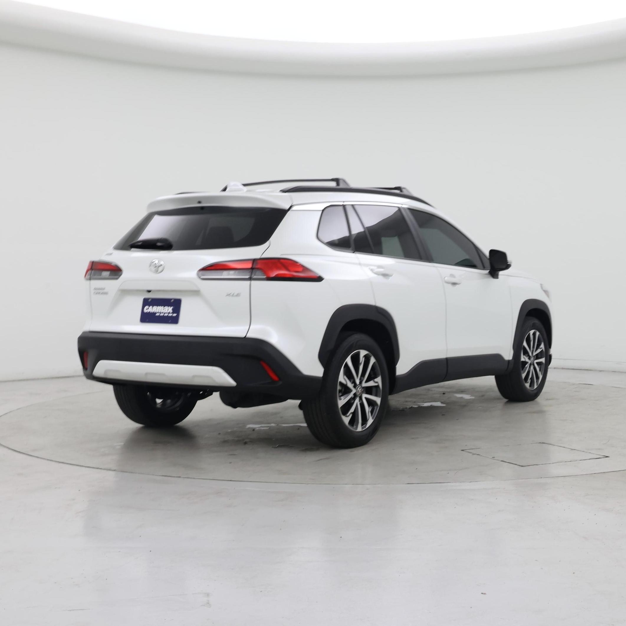 Thumbnail: 2023 Toyota Corolla Cross - 8