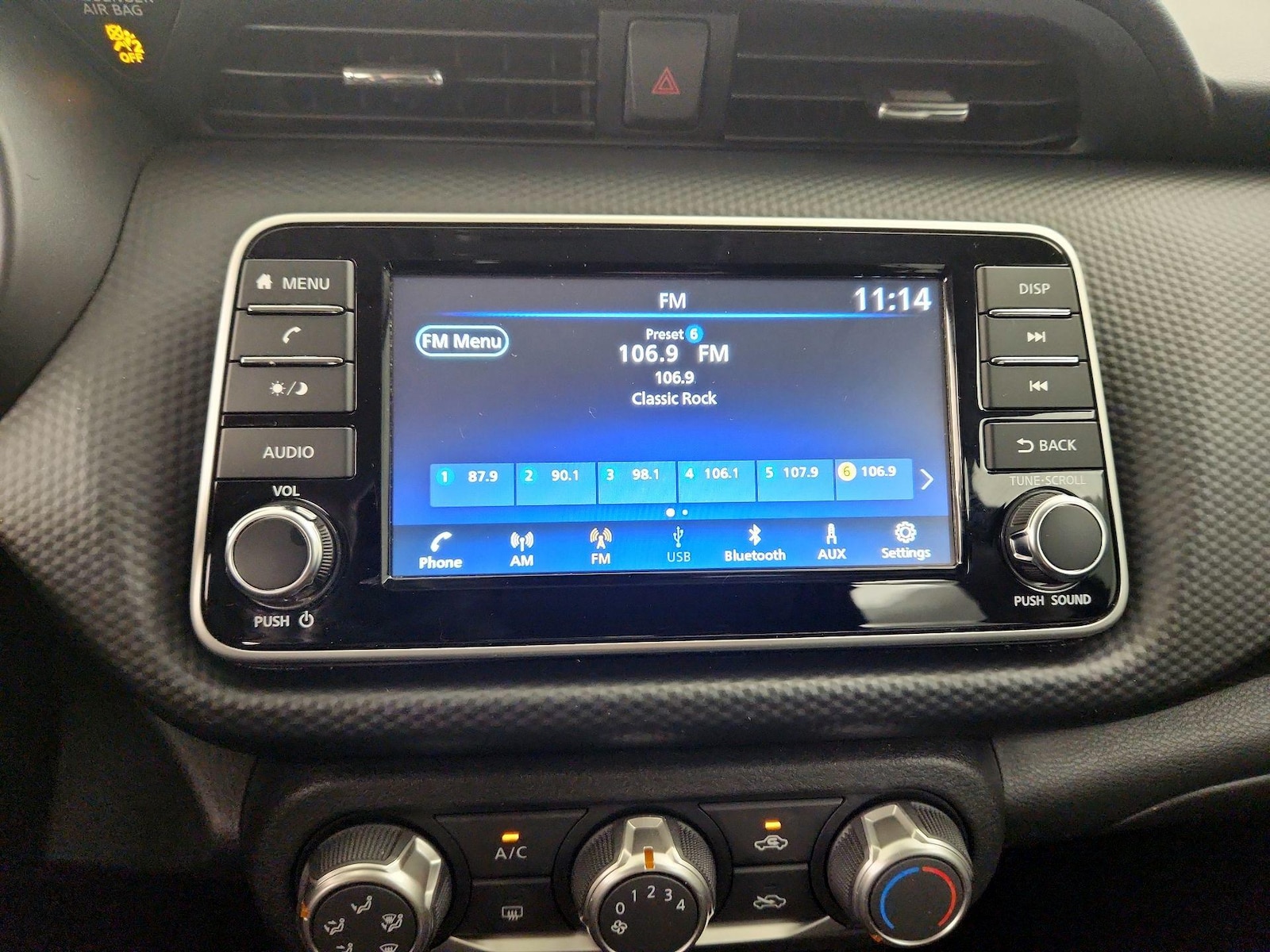 2024 Nissan Kicks S - Photo 16