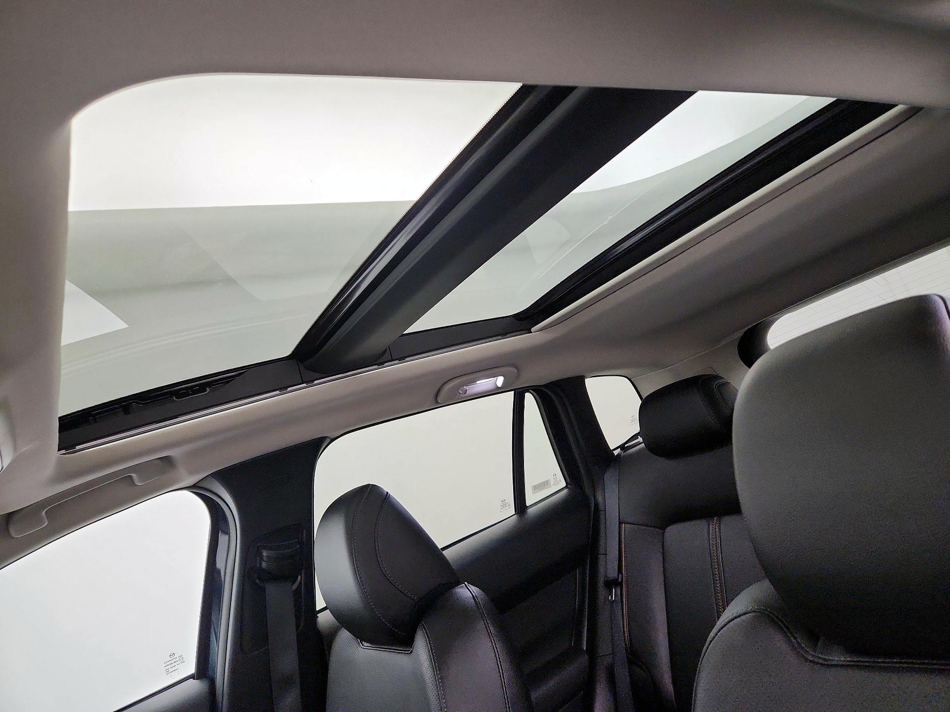 Thumbnail: 2025 Mazda CX-50 - 19