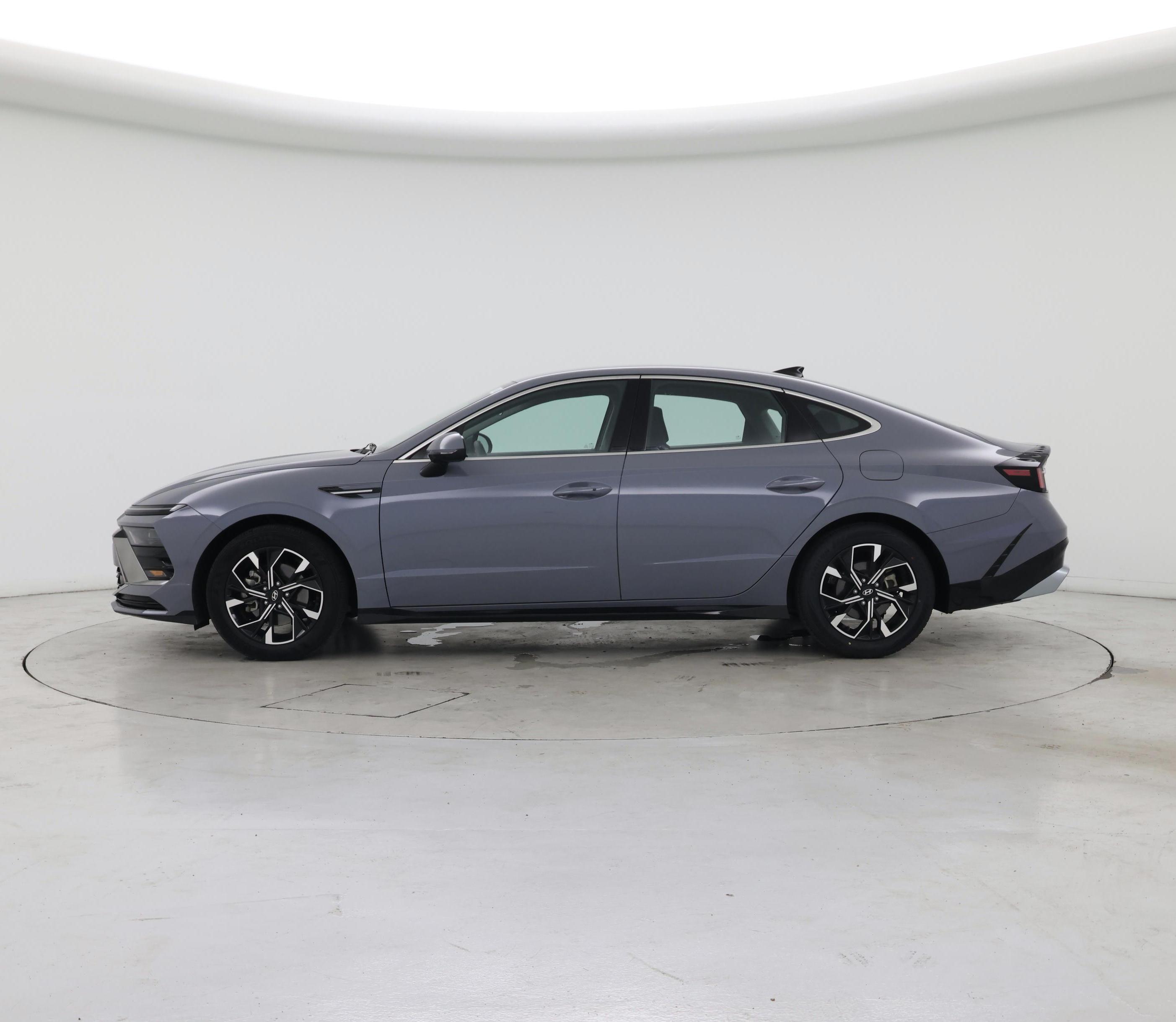 Thumbnail: 2025 Hyundai Sonata - 3