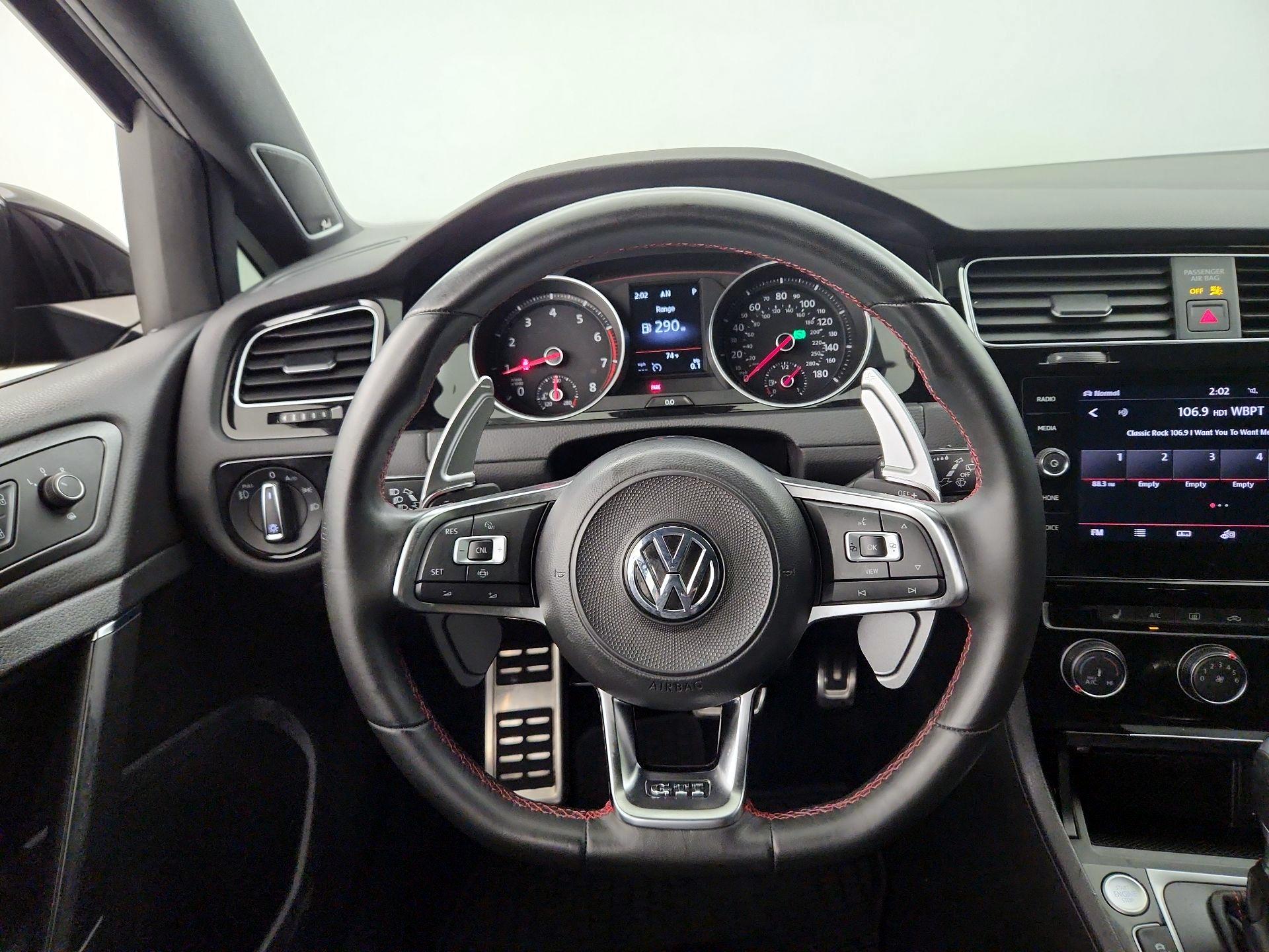 Thumbnail: 2019 Volkswagen Golf - 10