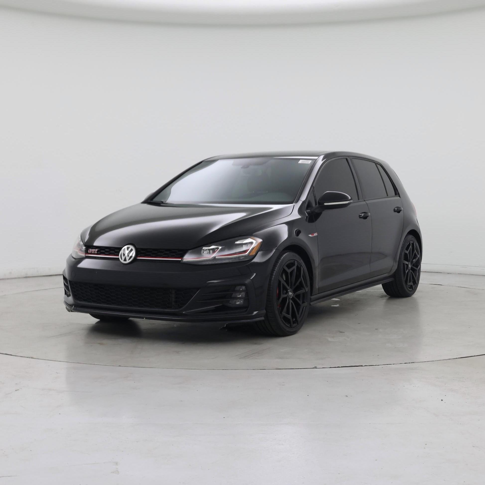 Thumbnail: 2019 Volkswagen Golf - 4