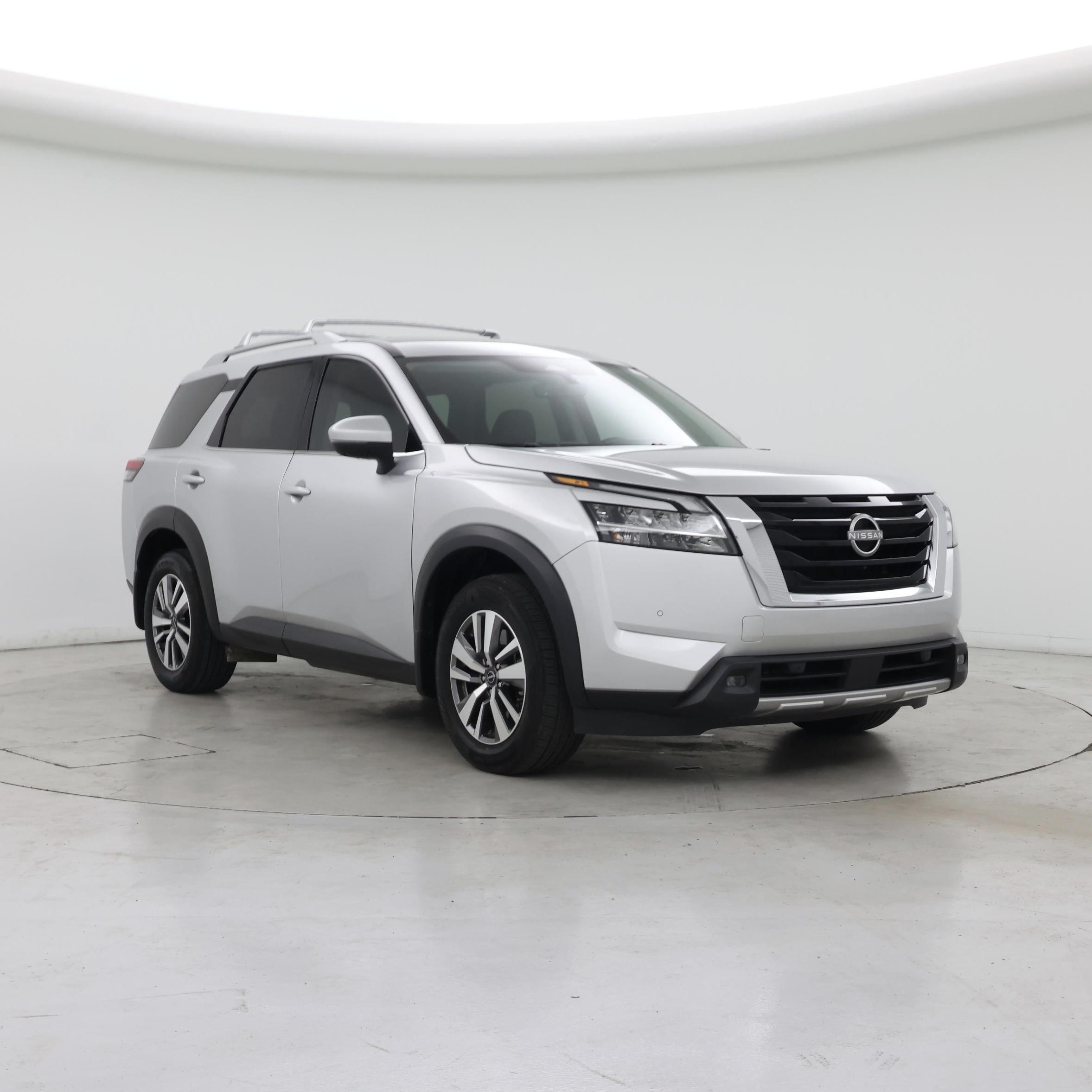 Silver 2023 Nissan Pathfinder SUV / Crossover Front-Wheel Drive Automatic