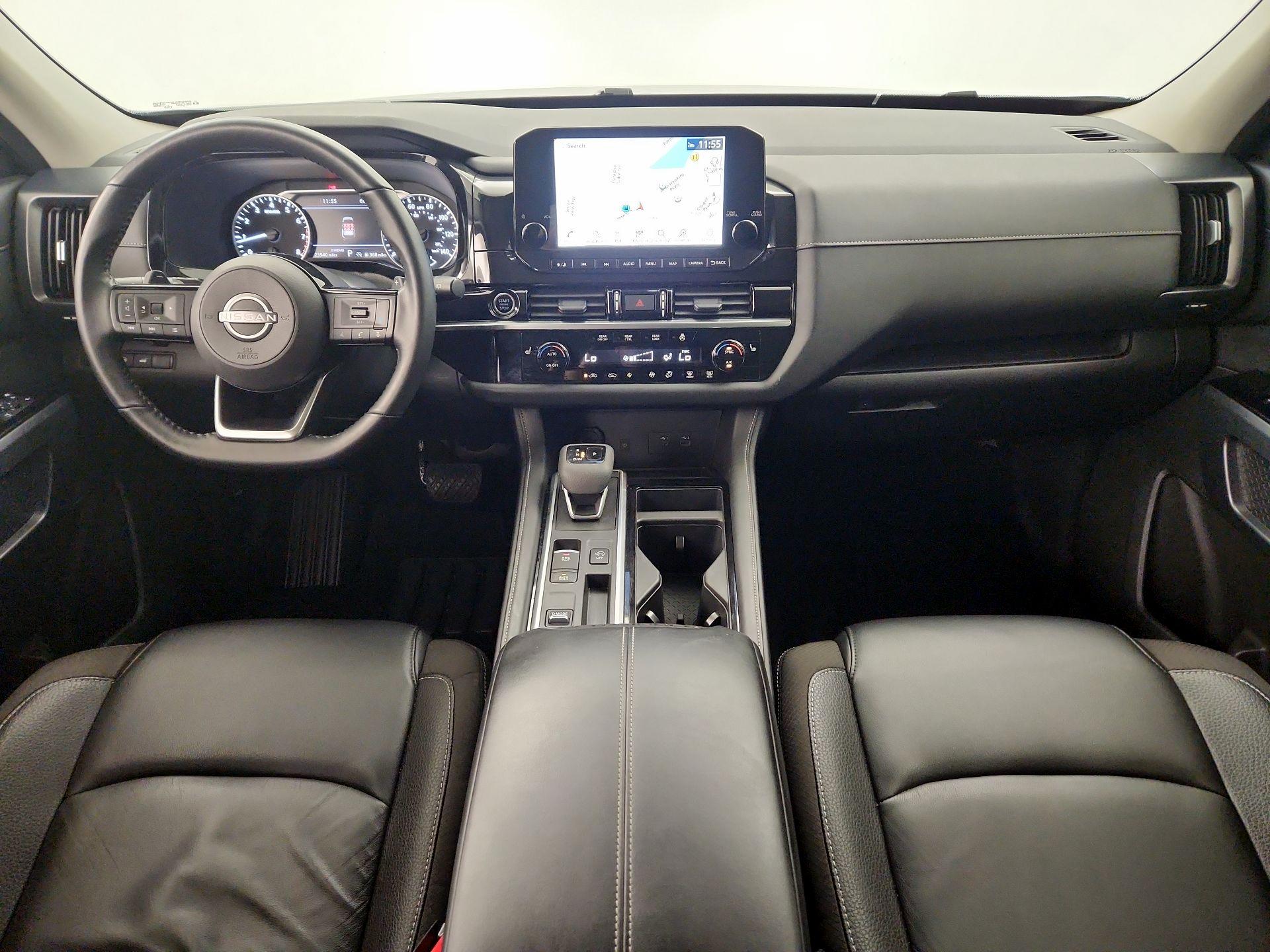 Thumbnail: 2023 Nissan Pathfinder - 9