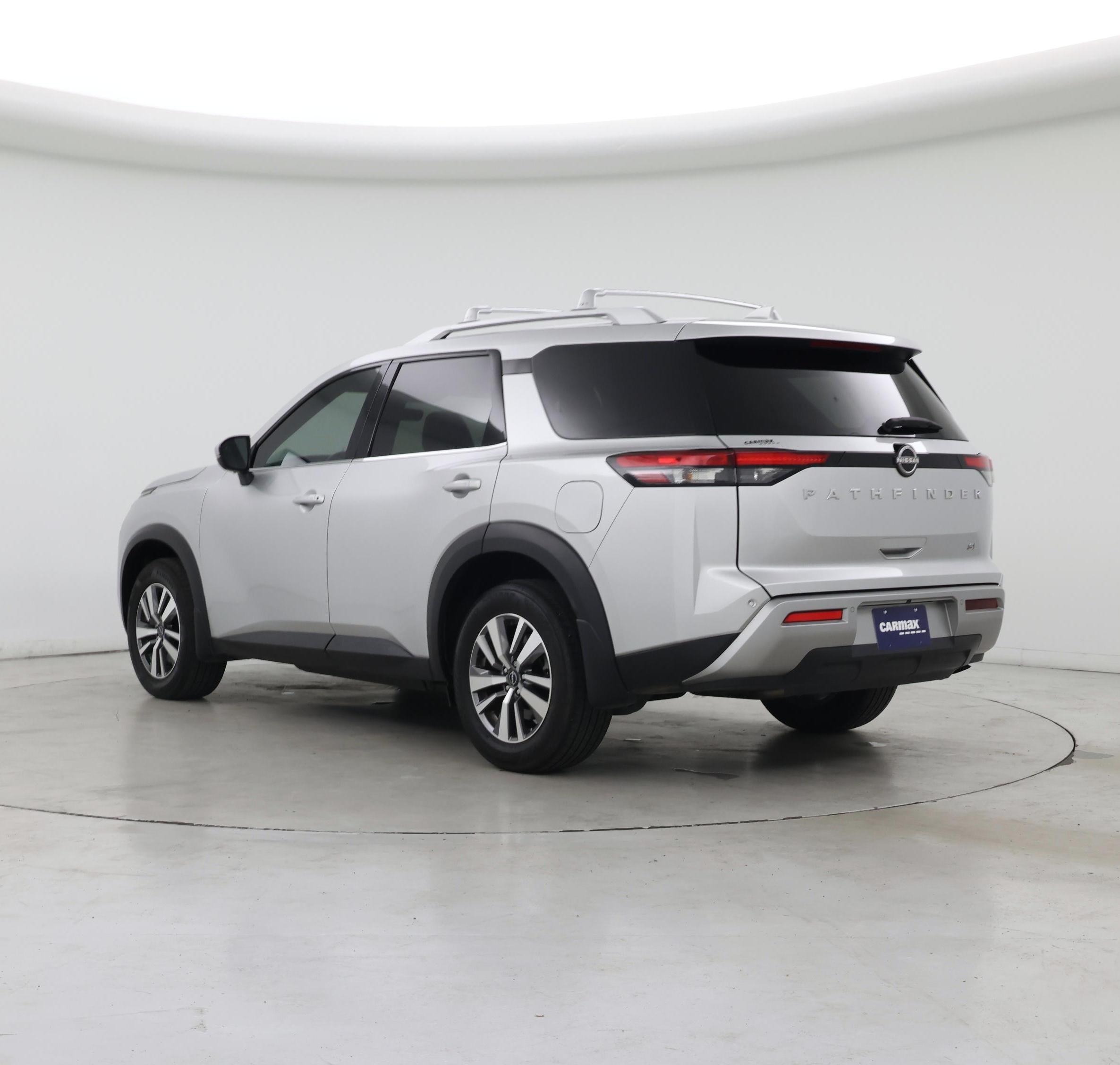 Thumbnail: 2023 Nissan Pathfinder - 2