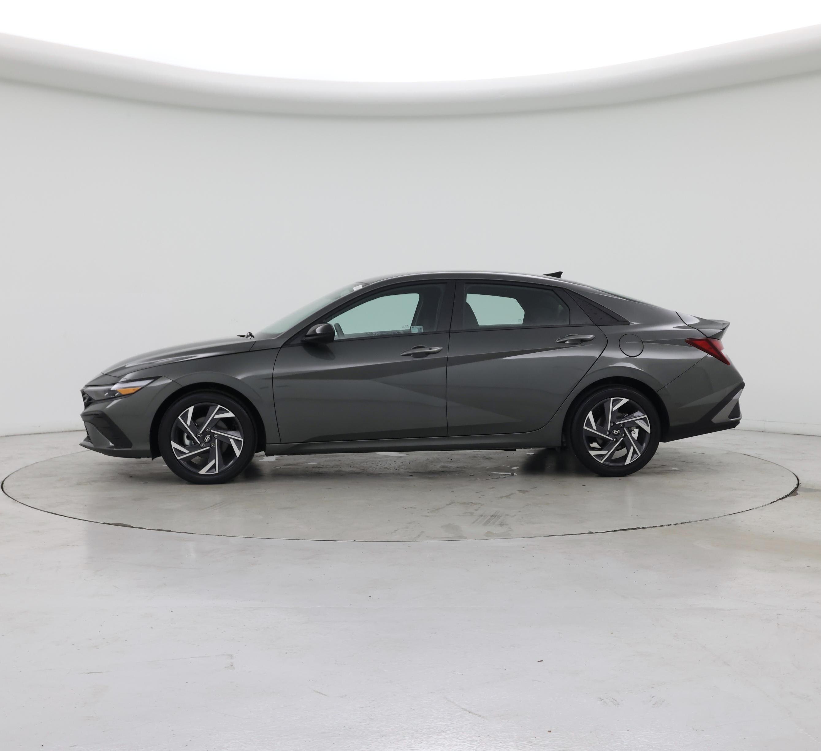 Thumbnail: 2025 Hyundai Elantra - 3