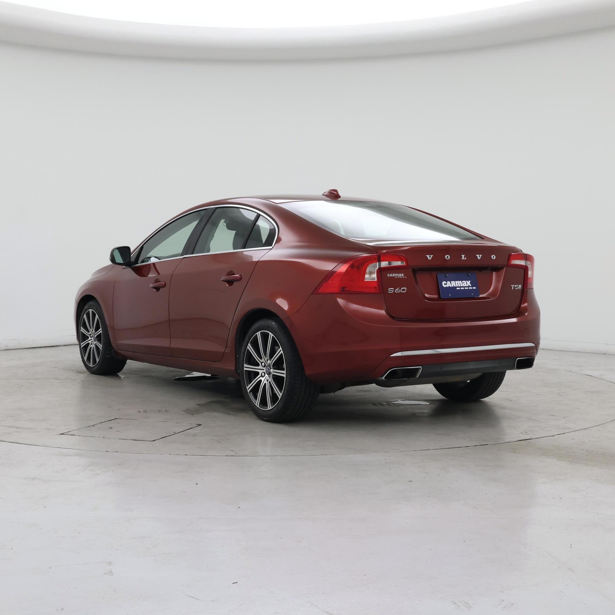 Thumbnail: 2016 Volvo S60 - 2