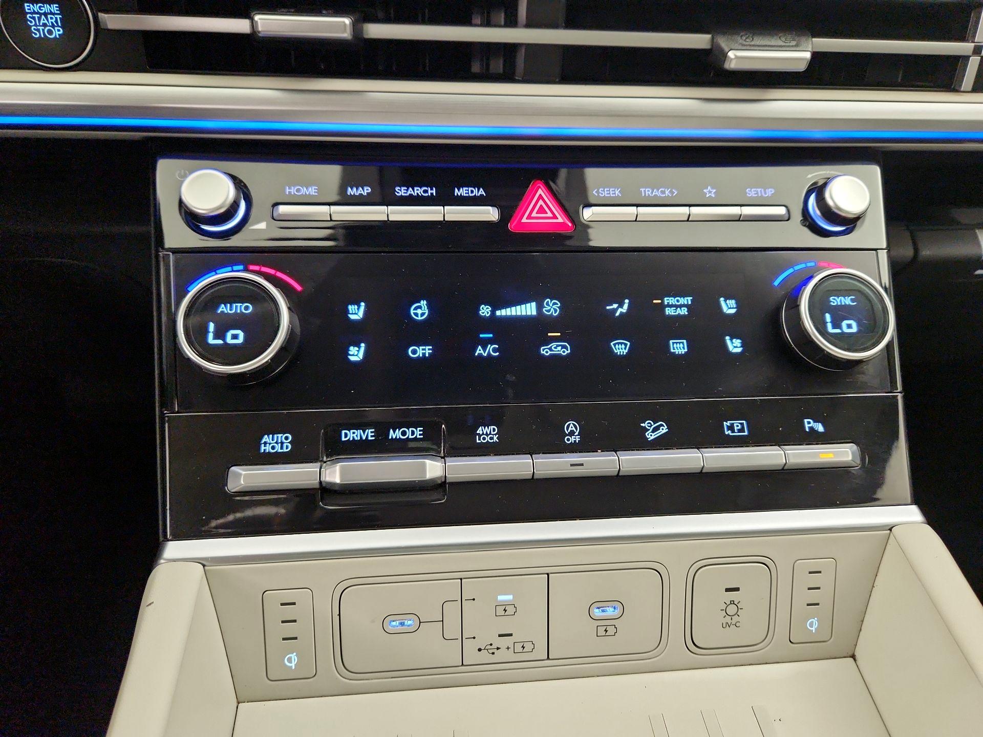 Thumbnail: 2024 Hyundai Santa Fe - 17