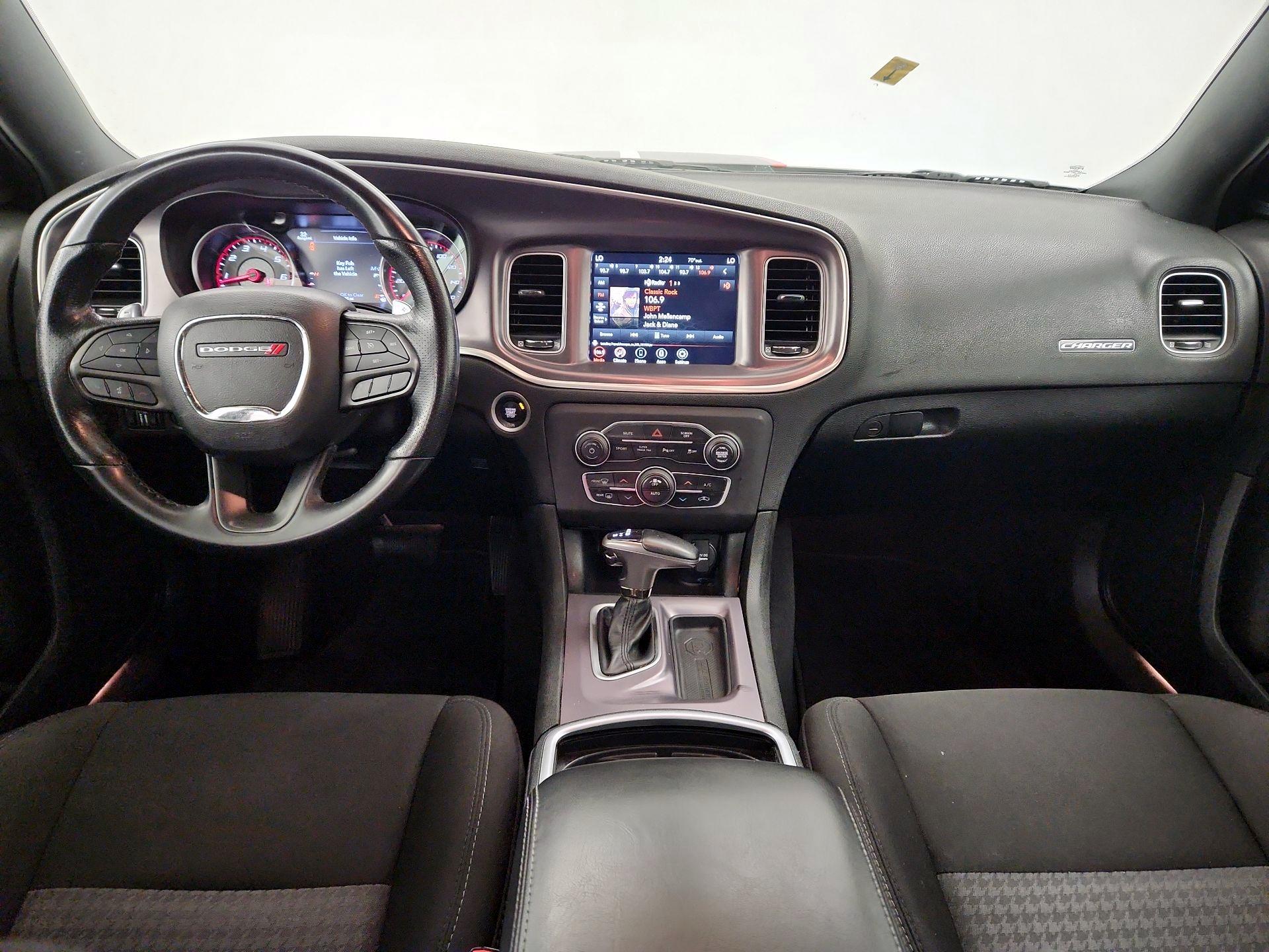 Thumbnail: 2021 Dodge Charger - 9