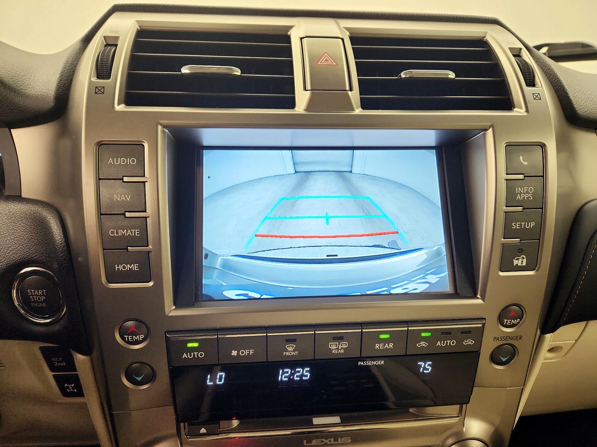 Thumbnail: 2020 Lexus GX - 15
