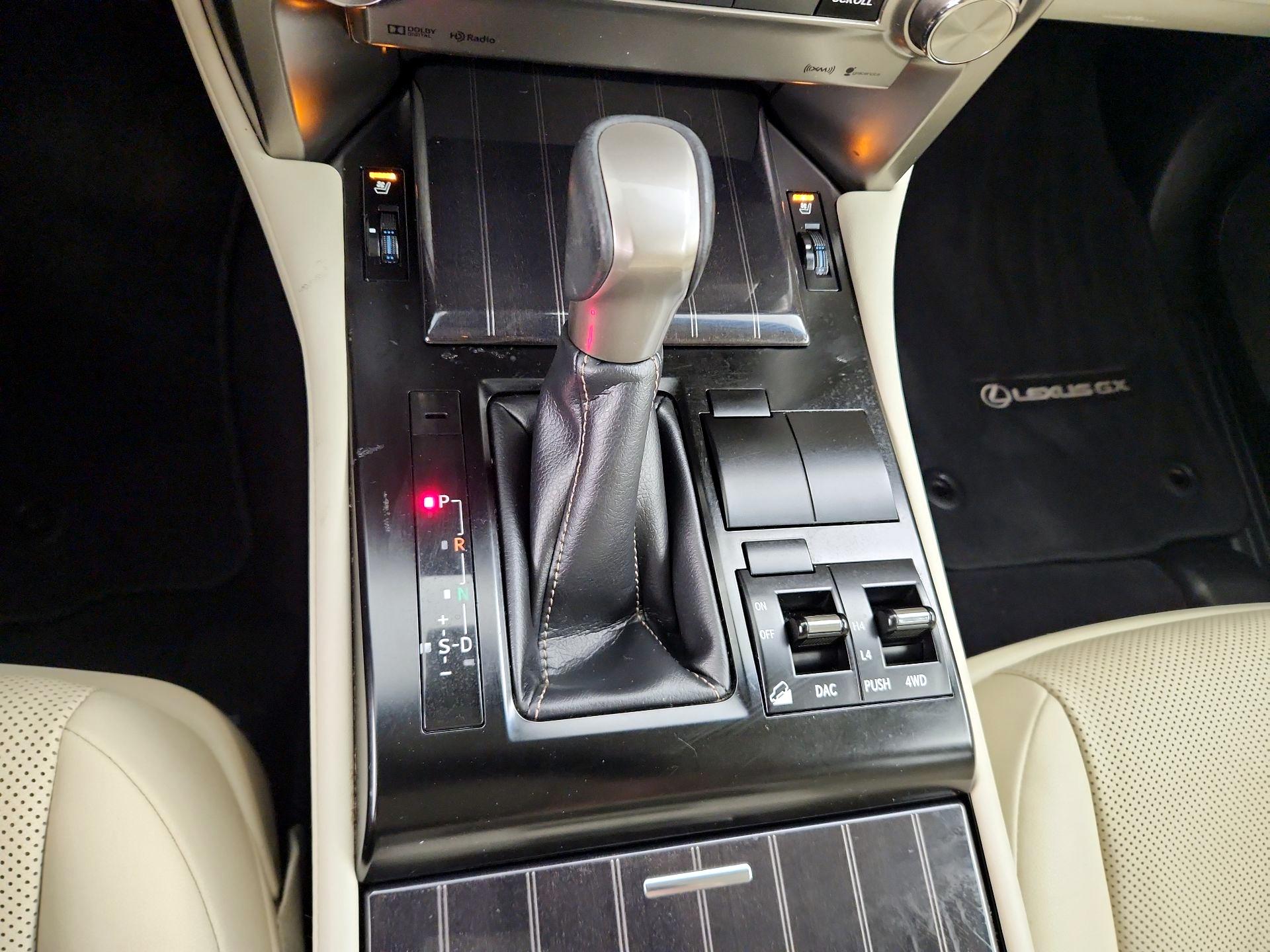 Thumbnail: 2020 Lexus GX - 18
