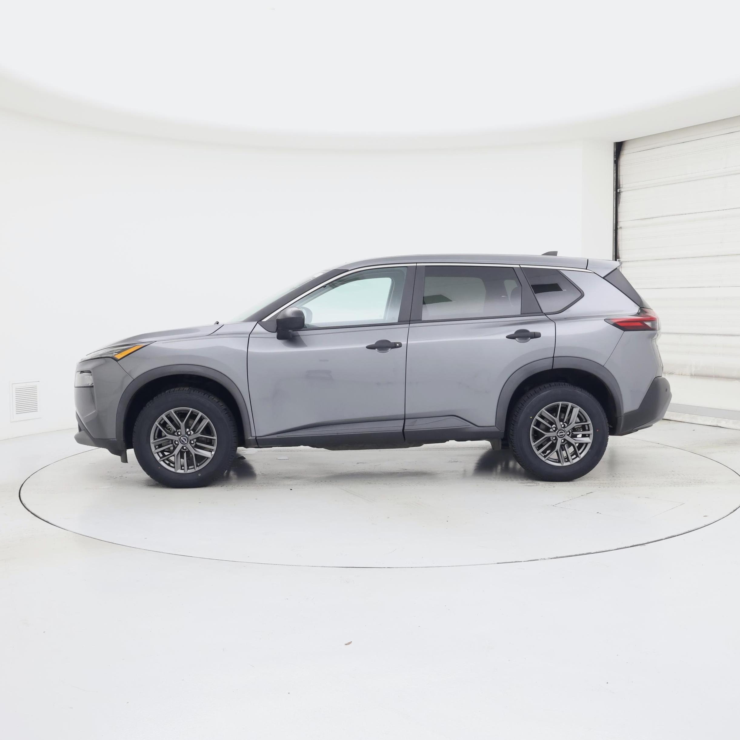 Thumbnail: 2023 Nissan Rogue - 3
