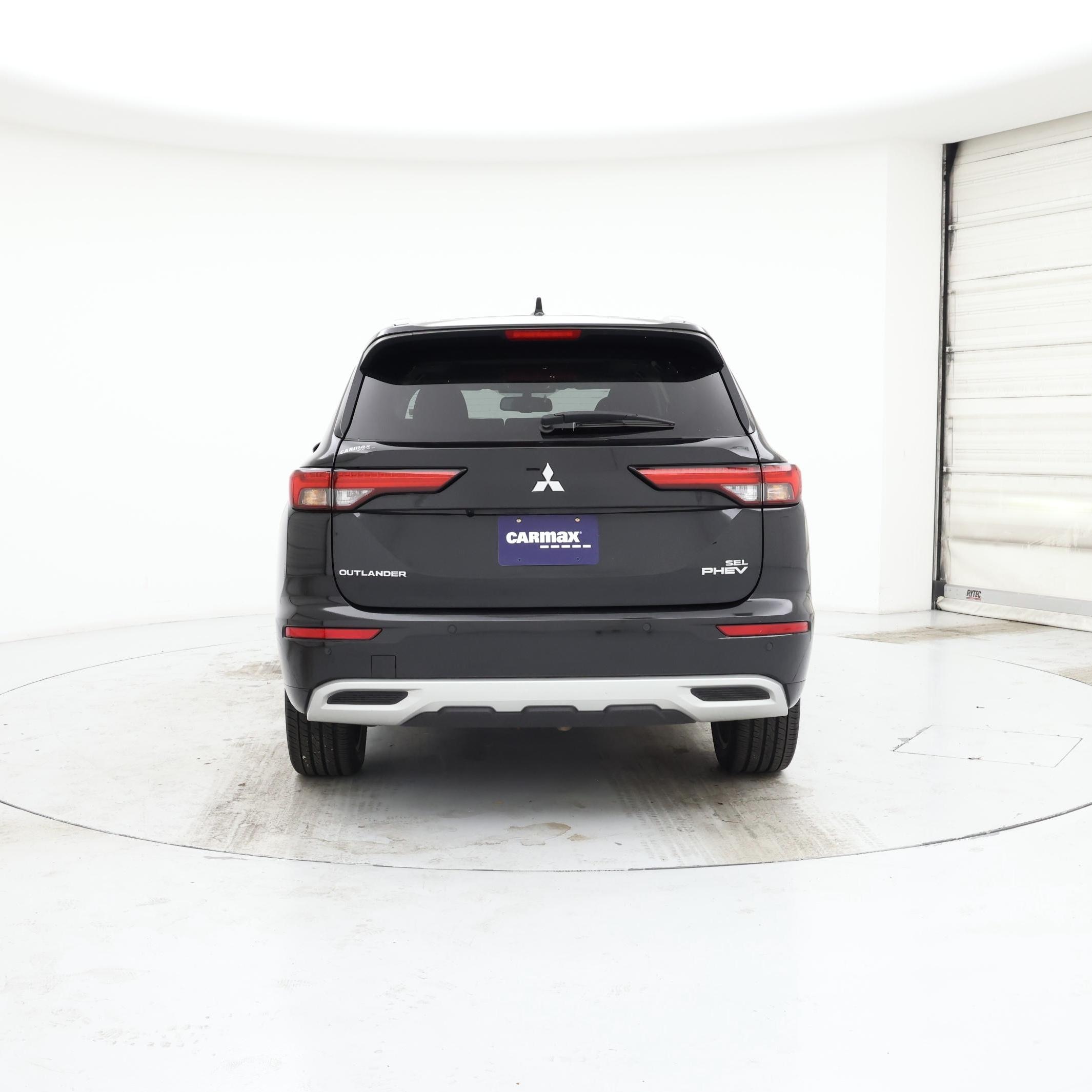Thumbnail: 2023 Mitsubishi Outlander - 6