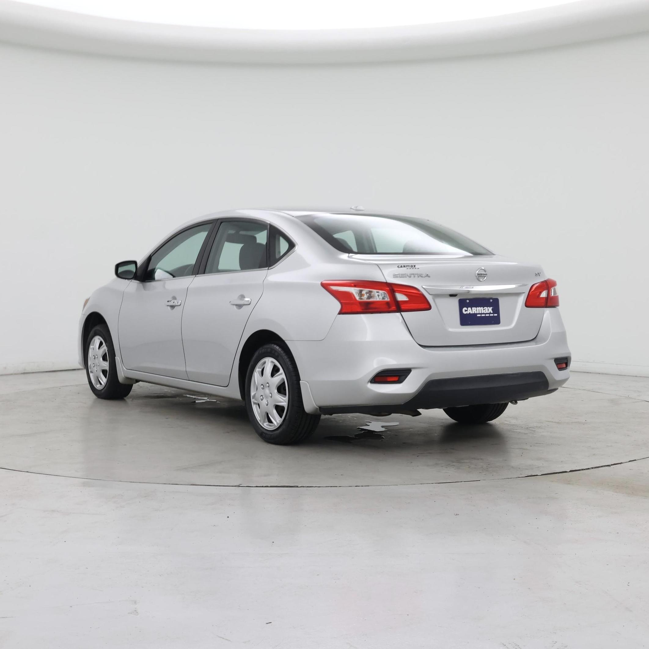 Thumbnail: 2017 Nissan Sentra - 2