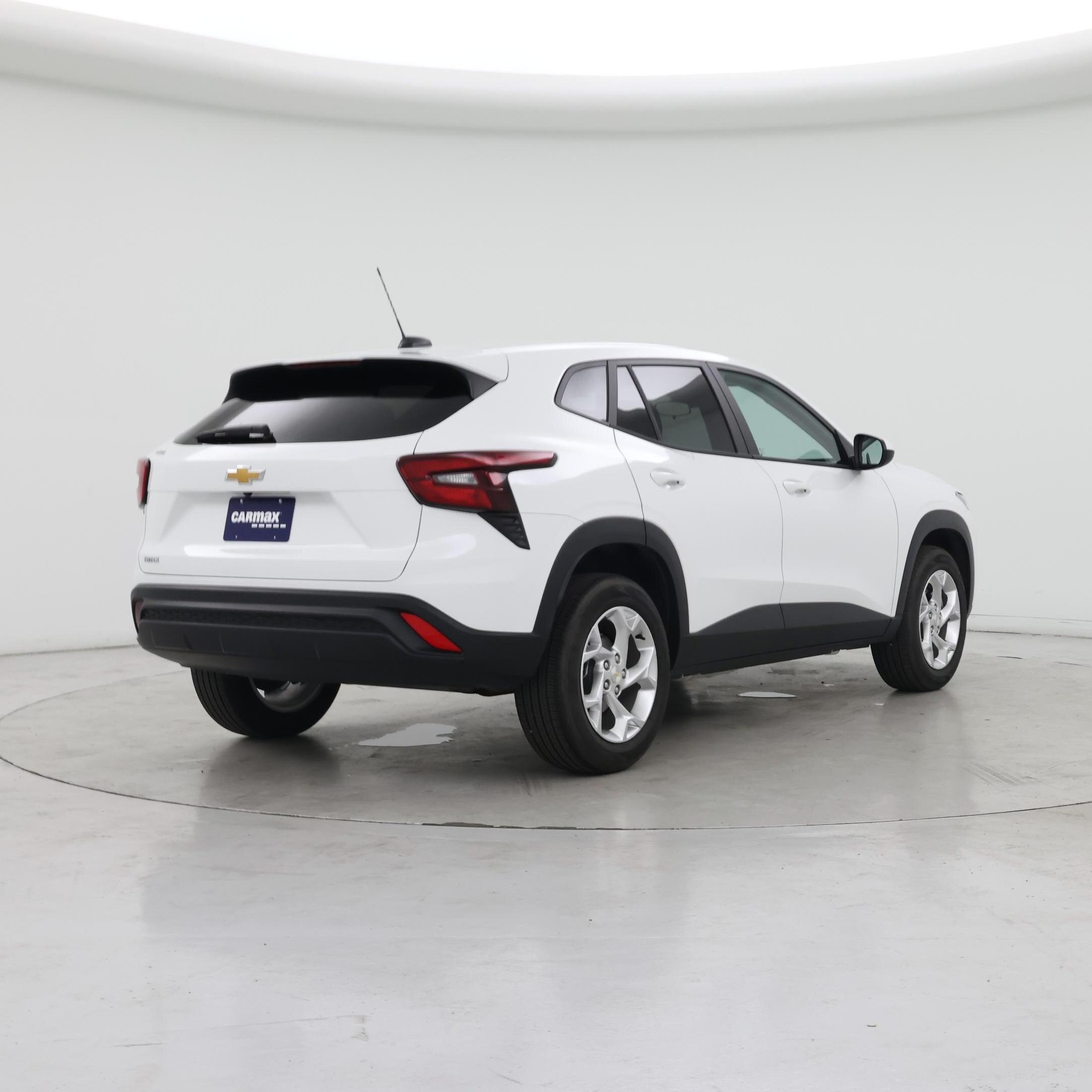Thumbnail: 2025 Chevrolet Trax - 8