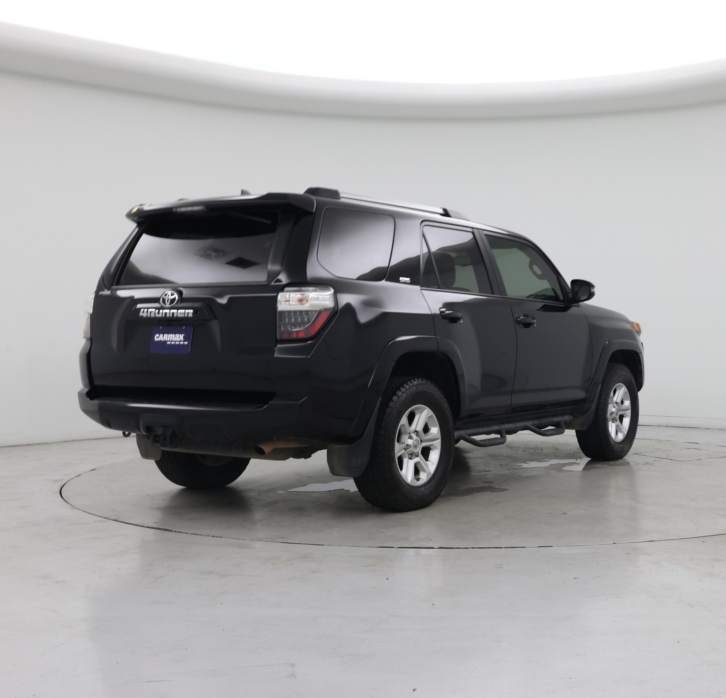 Thumbnail: 2019 Toyota 4Runner - 8