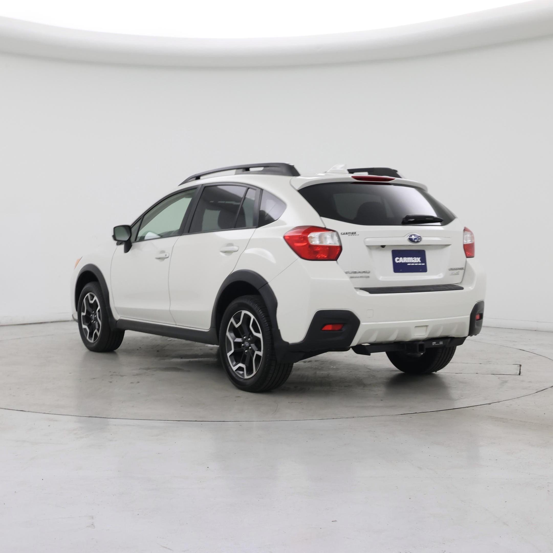Thumbnail: 2017 Subaru Crosstrek - 2