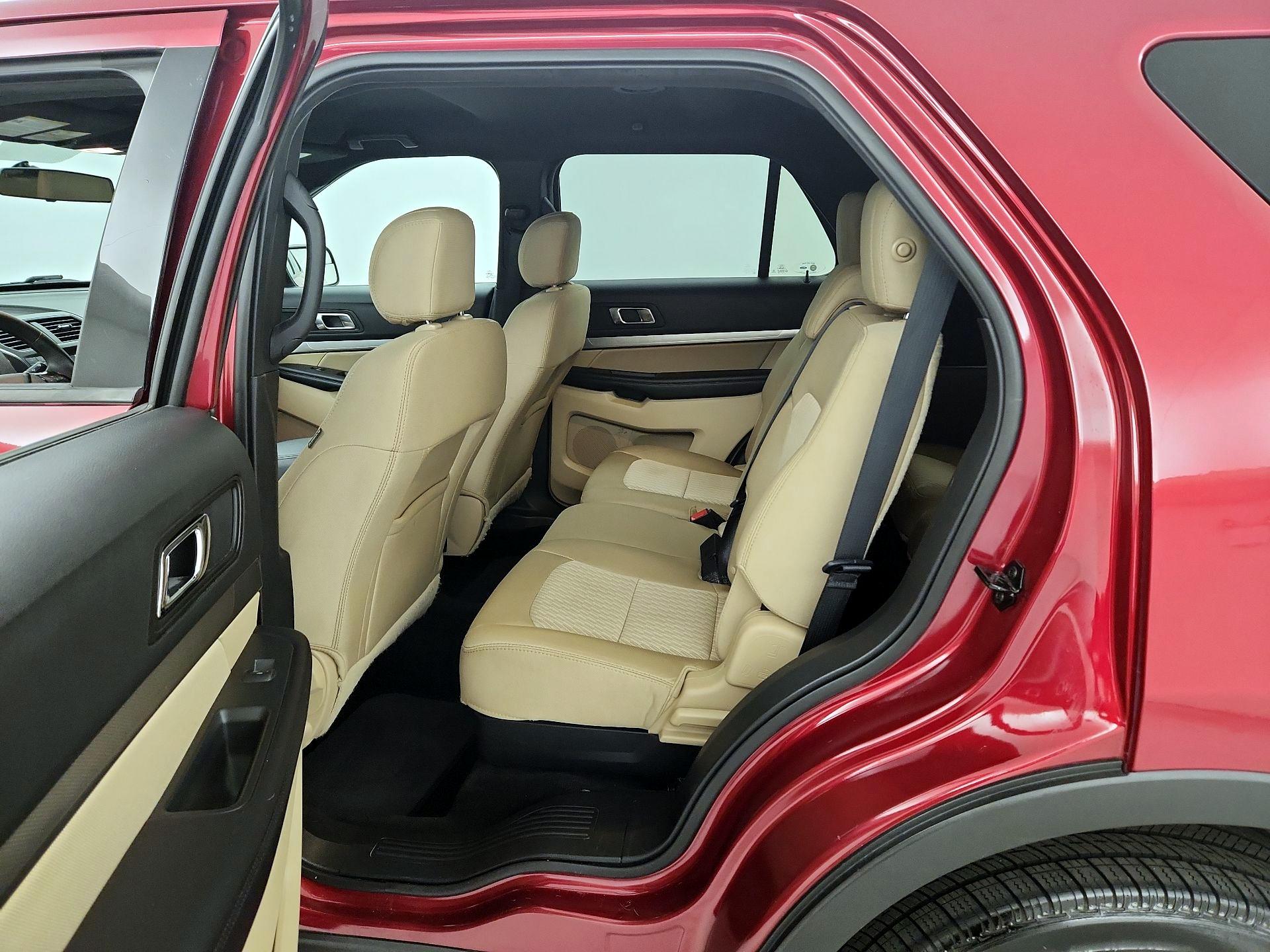 Thumbnail: 2017 Ford Explorer - 19