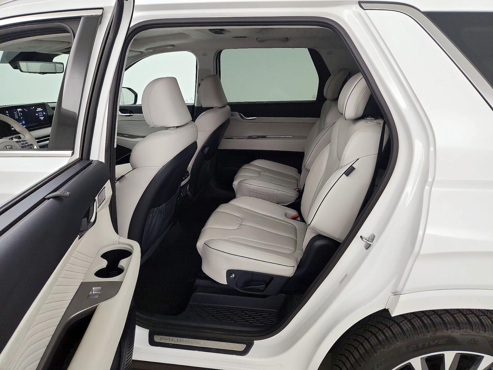 2024 Hyundai Palisade Calligraphy - Photo 22