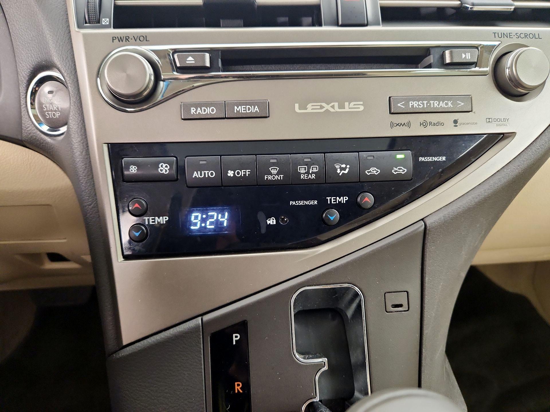 Thumbnail: 2015 Lexus RX - 17