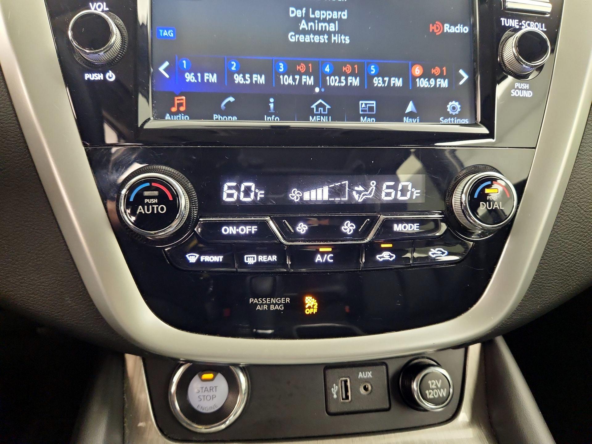 Thumbnail: 2018 Nissan Murano - 17