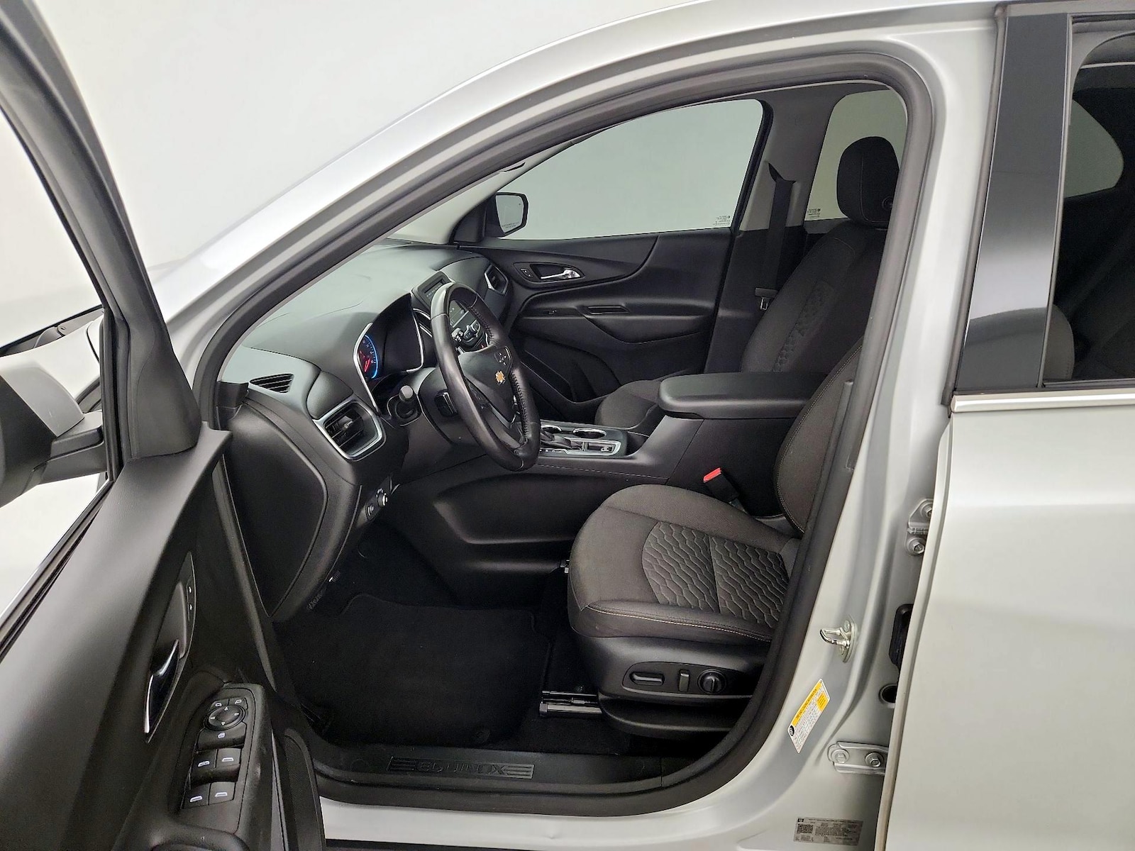 2019 Chevrolet Equinox LT - Photo 12