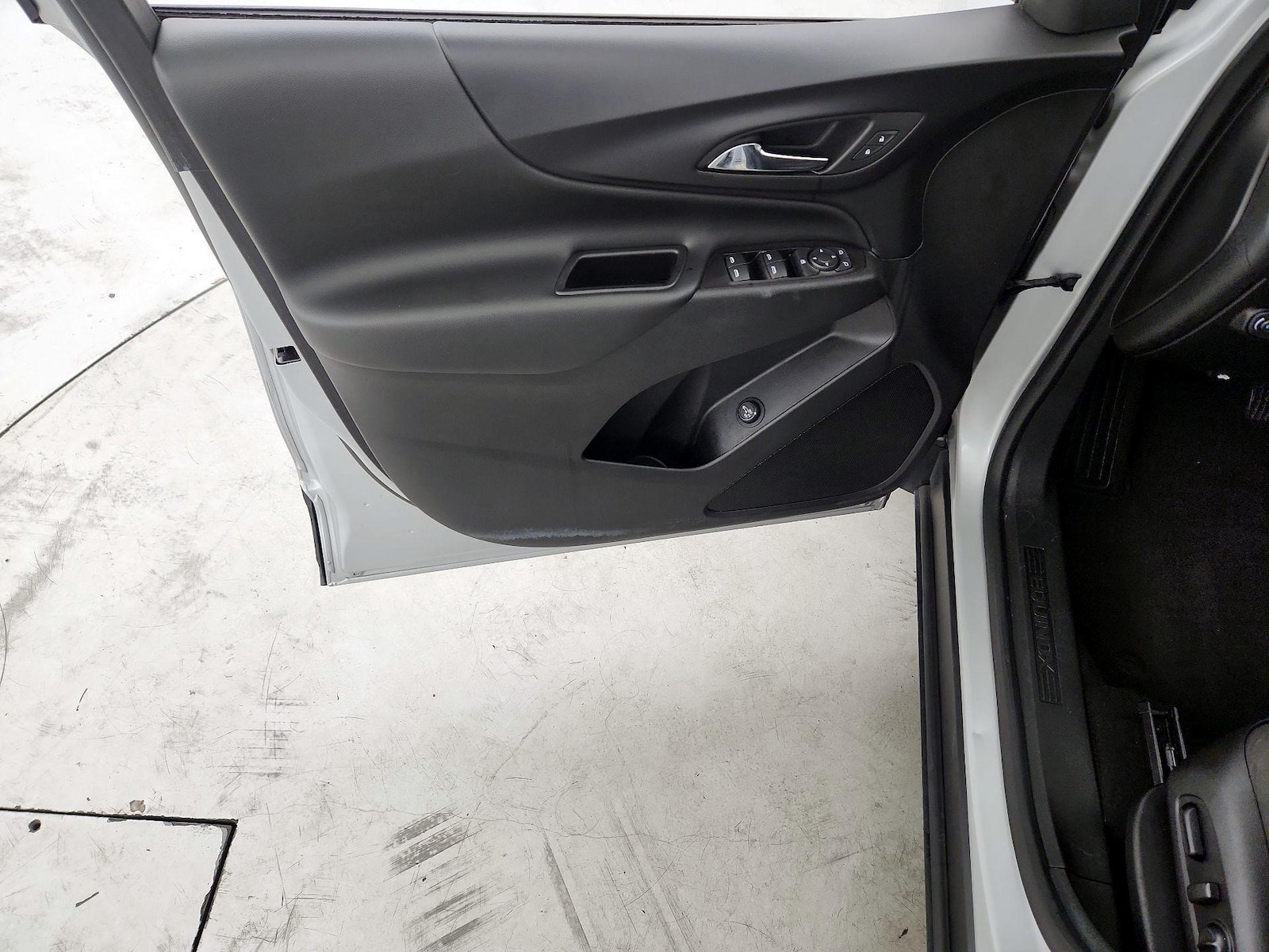 2019 Chevrolet Equinox LT - Photo 13
