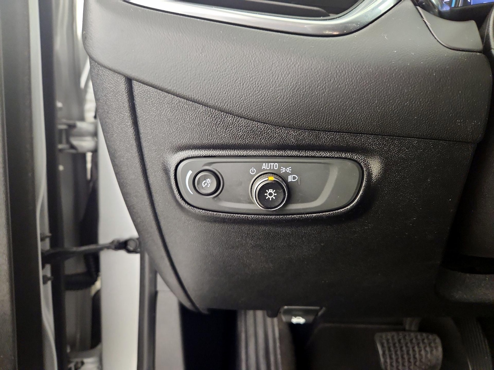 2019 Chevrolet Equinox LT - Photo 14