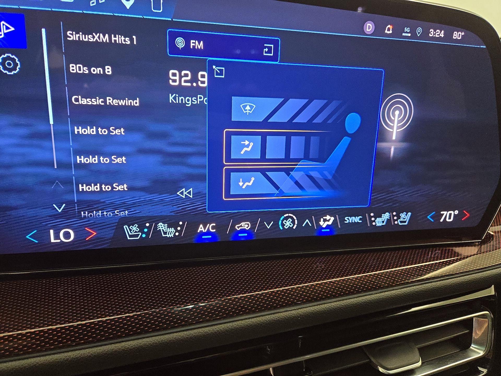 Thumbnail: 2026 Chevrolet Traverse - 16
