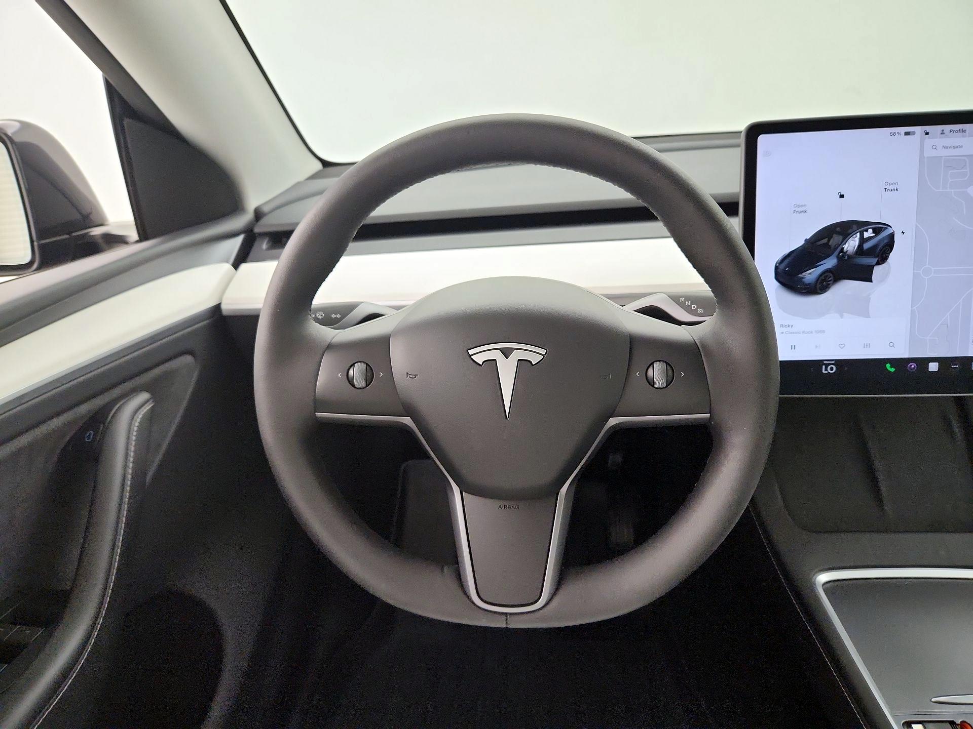 Thumbnail: 2024 Tesla Model Y - 10