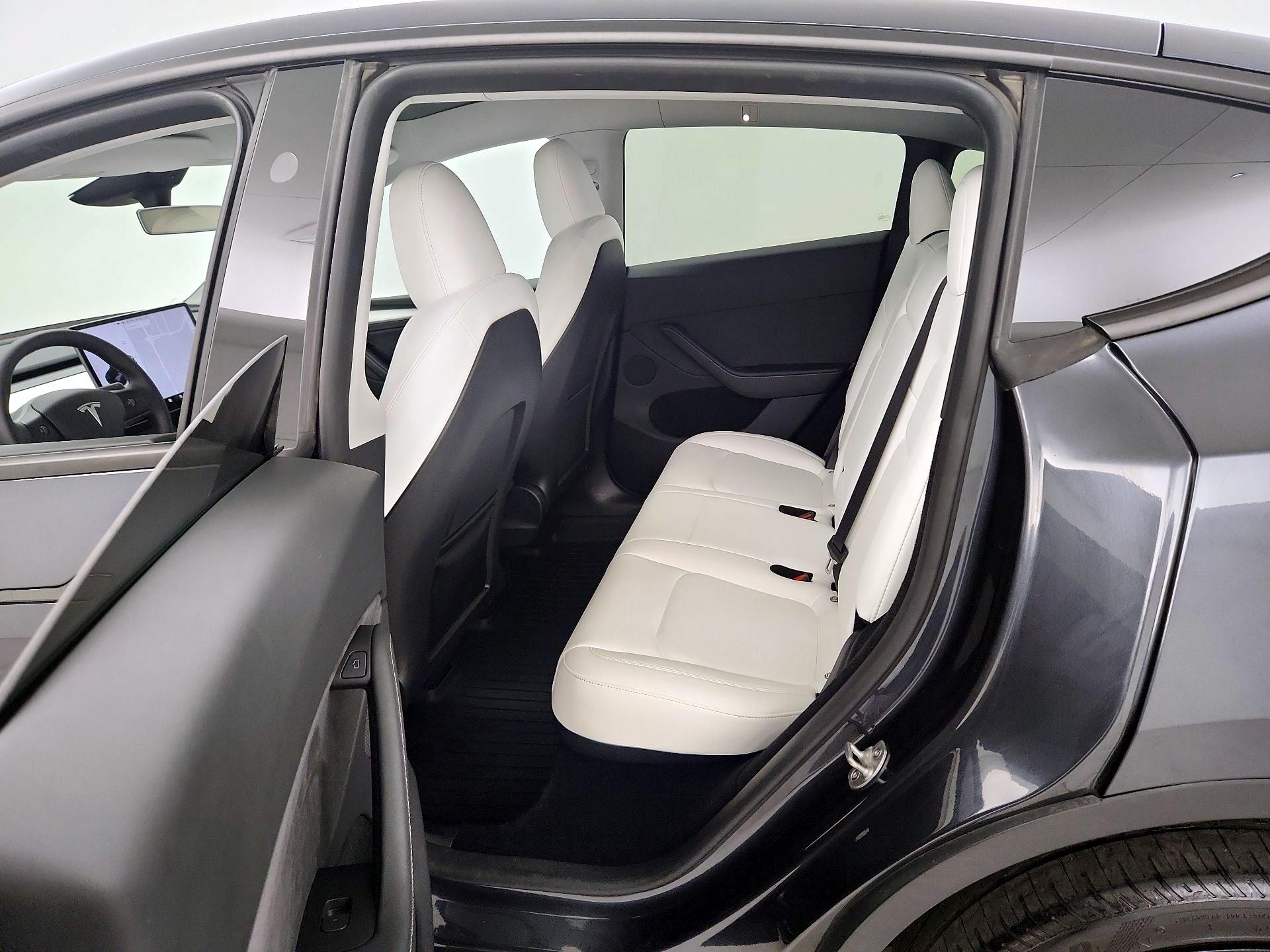 Thumbnail: 2024 Tesla Model Y - 20