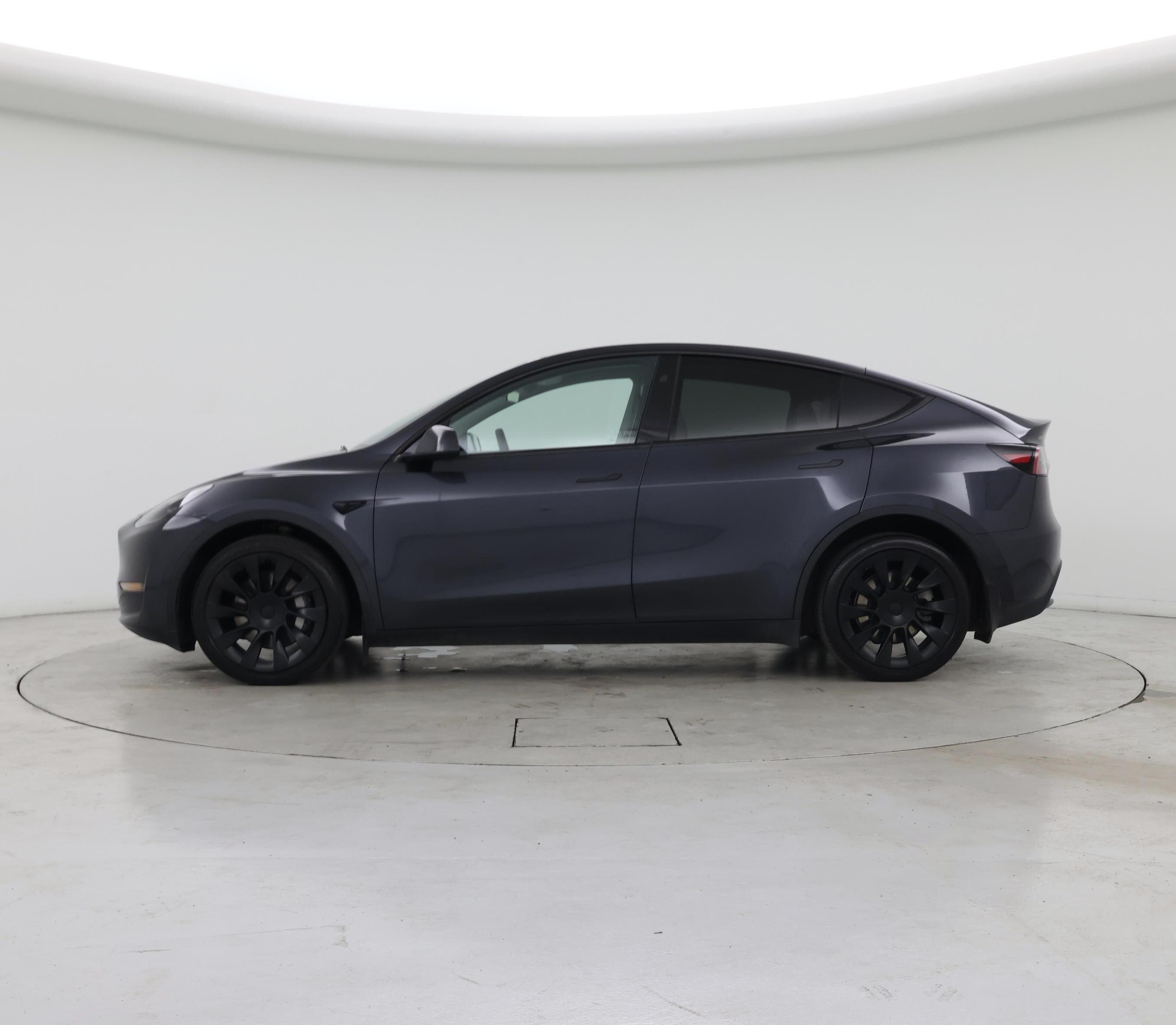 Thumbnail: 2024 Tesla Model Y - 3