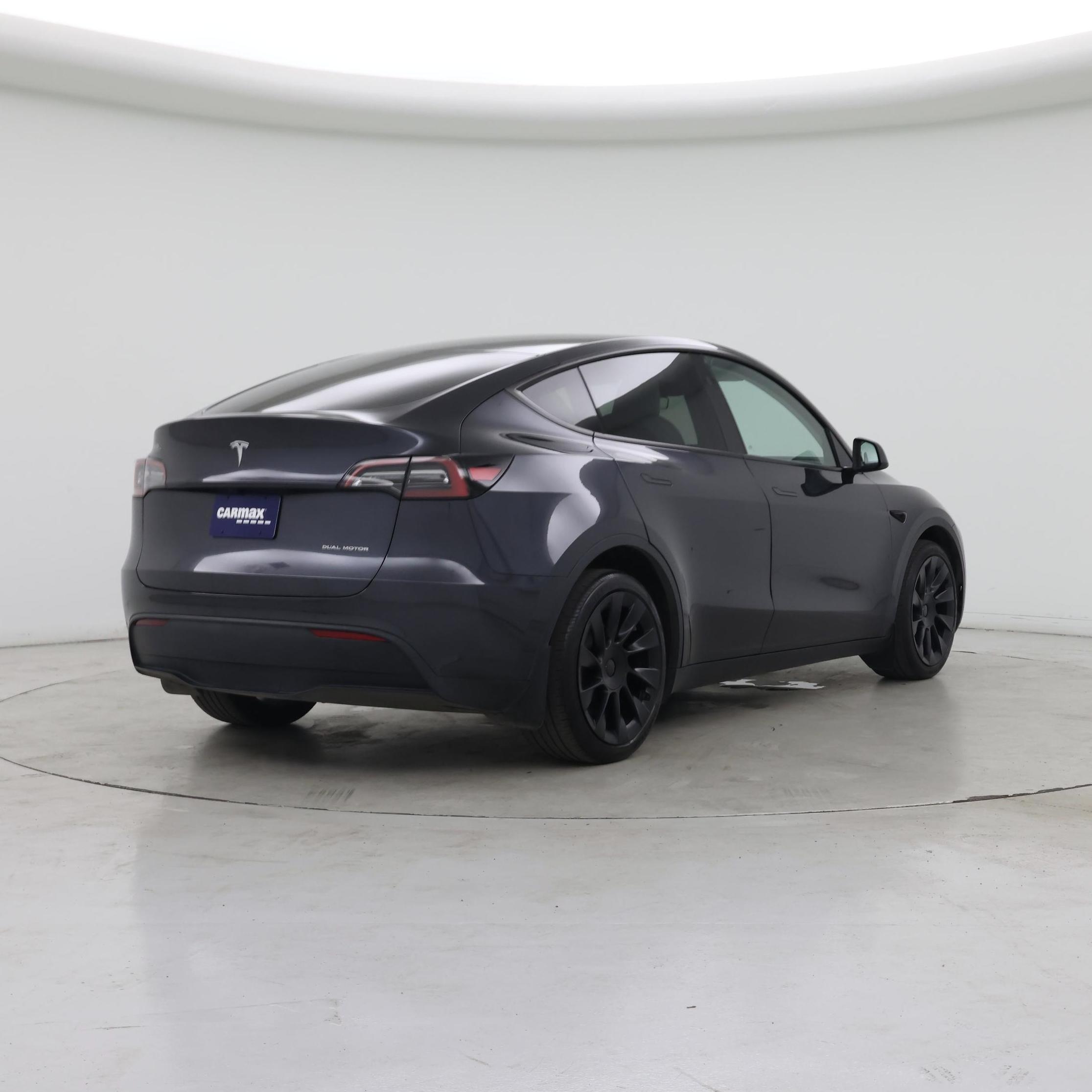 Thumbnail: 2024 Tesla Model Y - 8