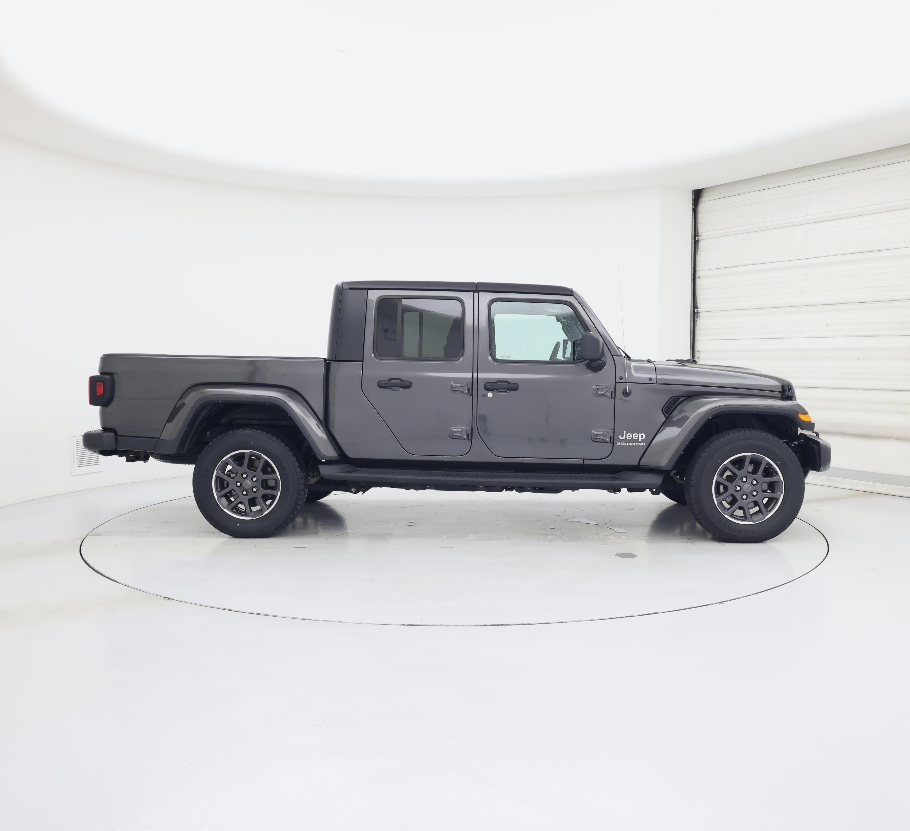 Thumbnail: 2023 Jeep Gladiator - 7