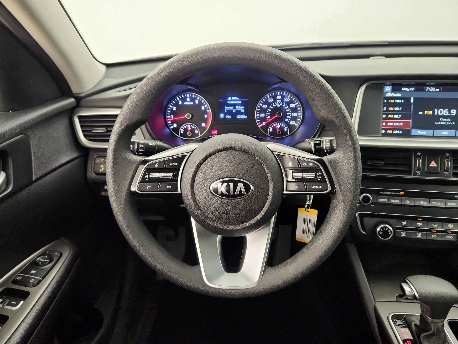 Thumbnail: 2019 Kia Optima - 10