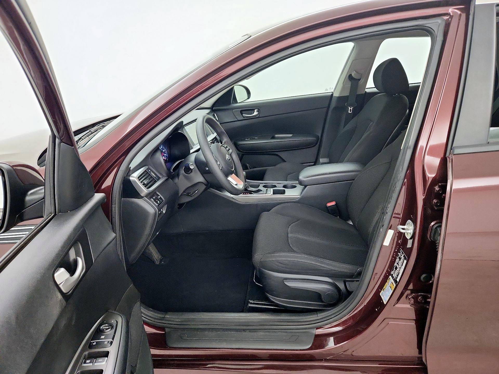 Thumbnail: 2019 Kia Optima - 11