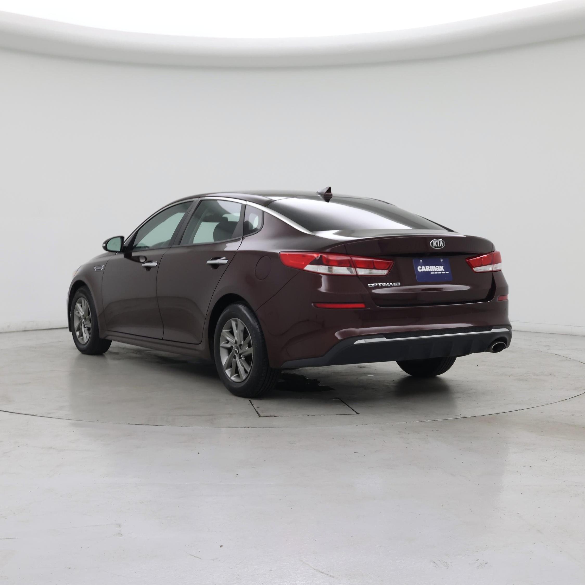 Thumbnail: 2019 Kia Optima - 2