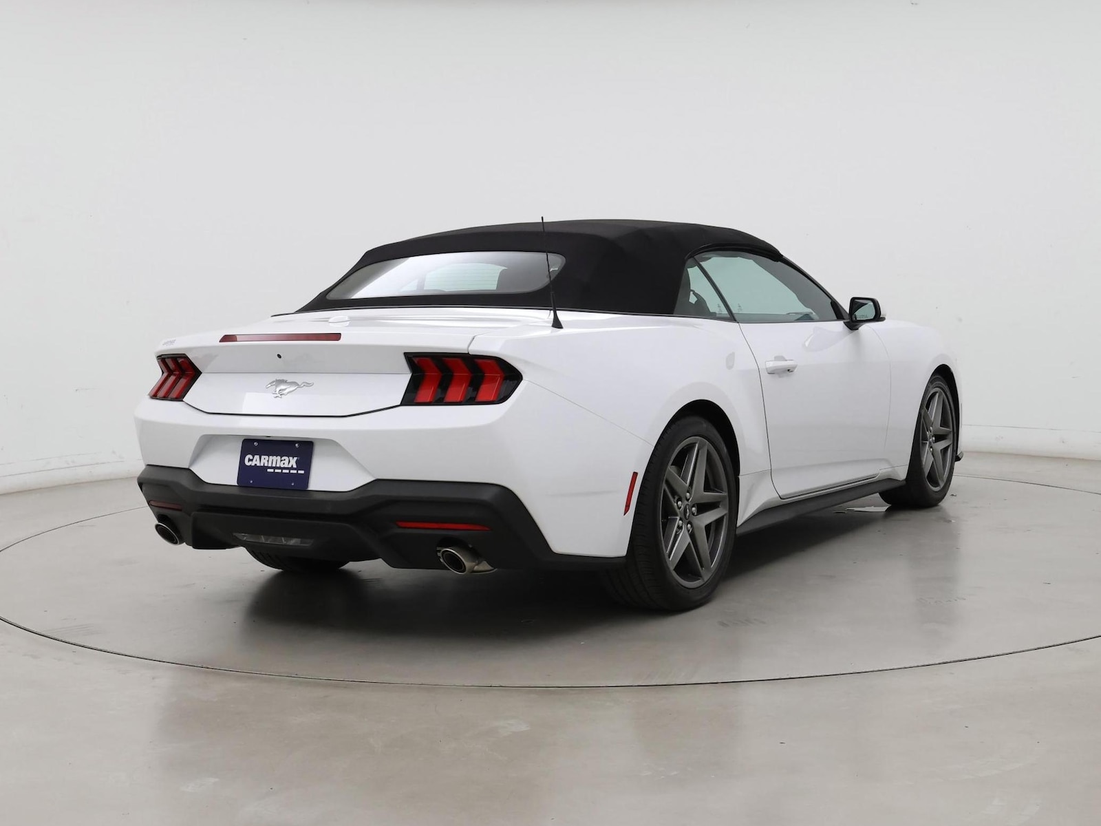 2026 Ford Mustang EcoBoost Premium - Photo 9