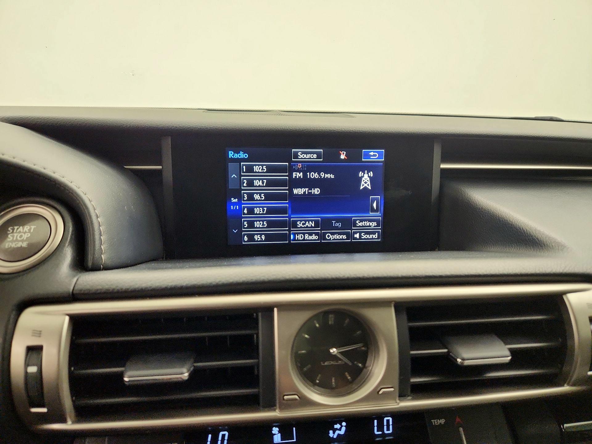 Thumbnail: 2016 Lexus IS - 16