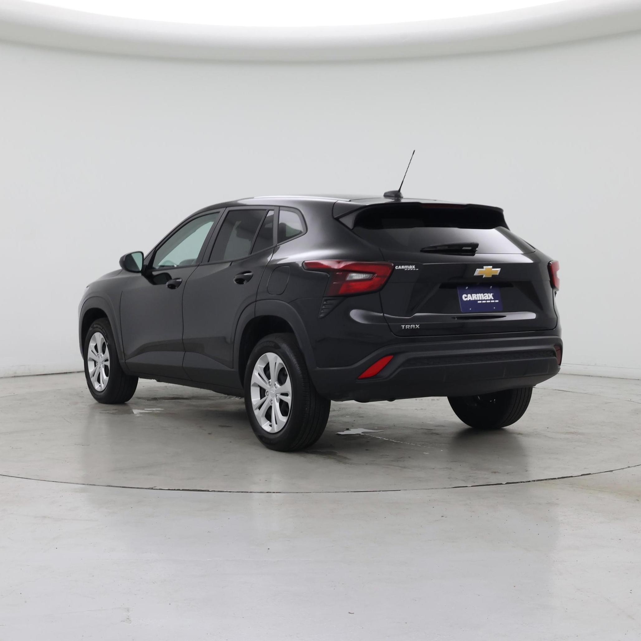Thumbnail: 2025 Chevrolet Trax - 2