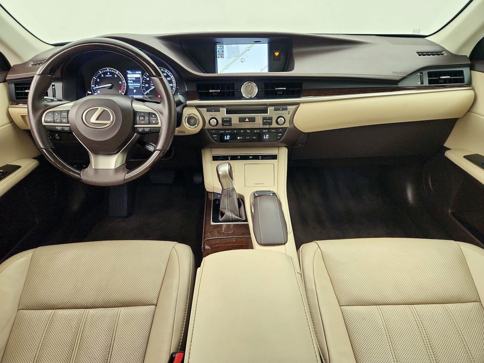 Thumbnail: 2017 Lexus ES - 9