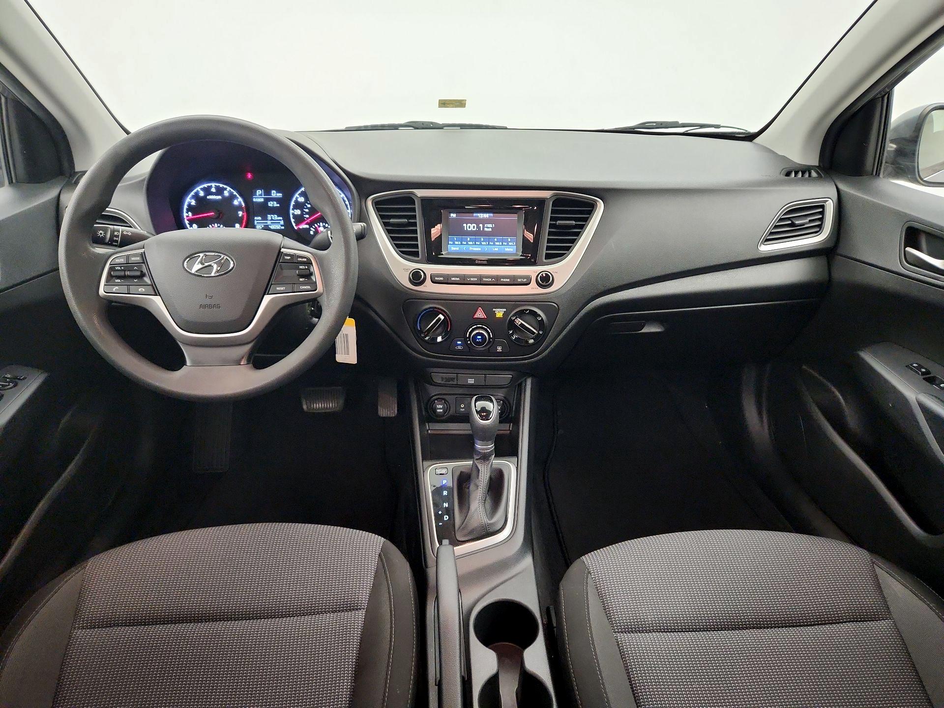 Thumbnail: 2019 Hyundai Accent - 9