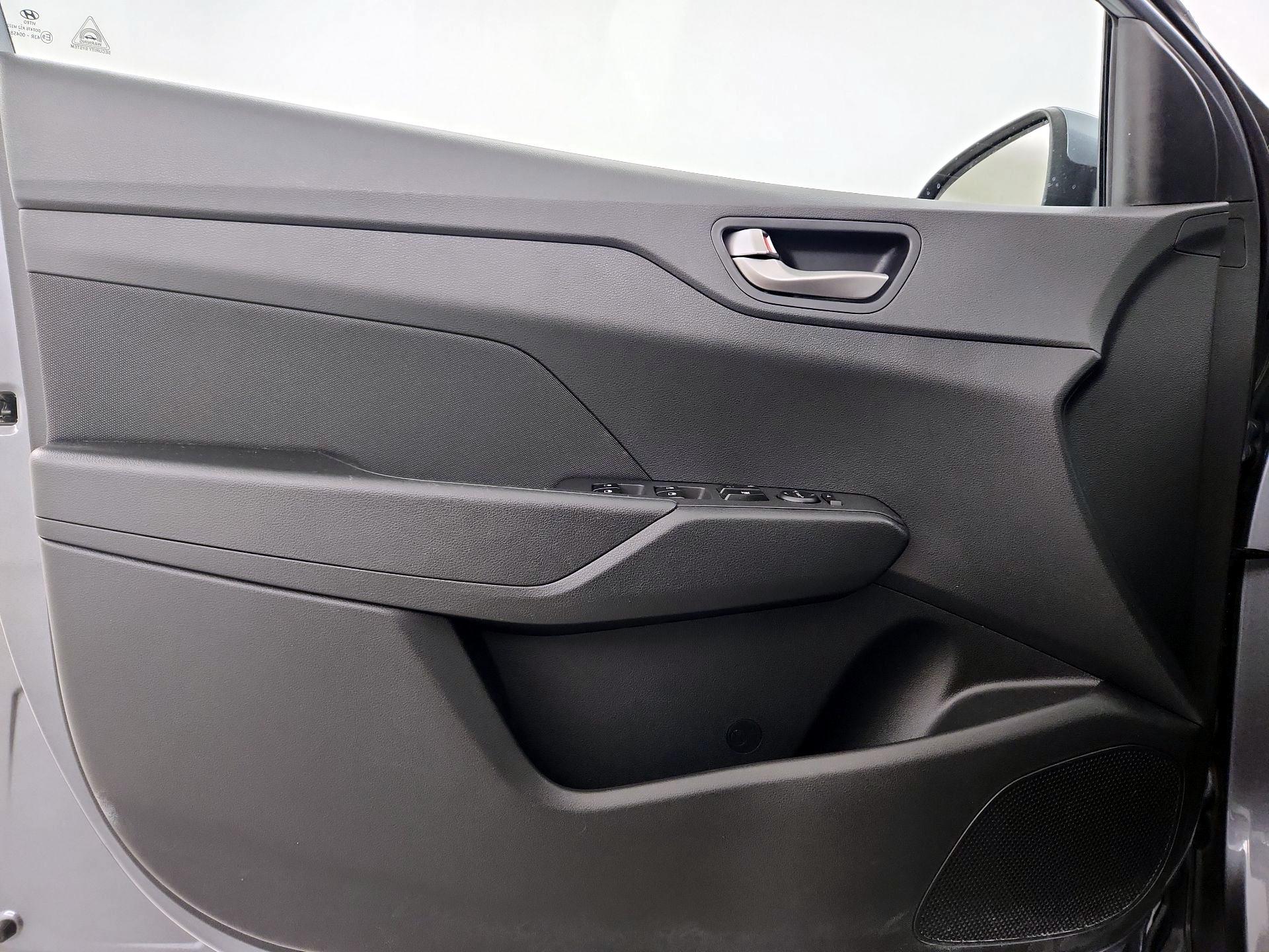 Thumbnail: 2019 Hyundai Accent - 12