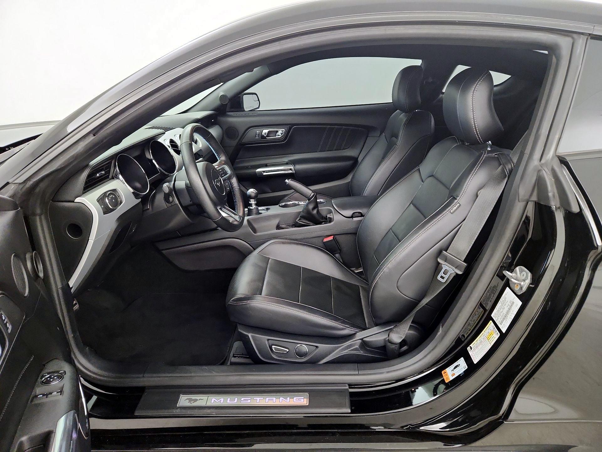 Thumbnail: 2017 Ford Mustang - 11