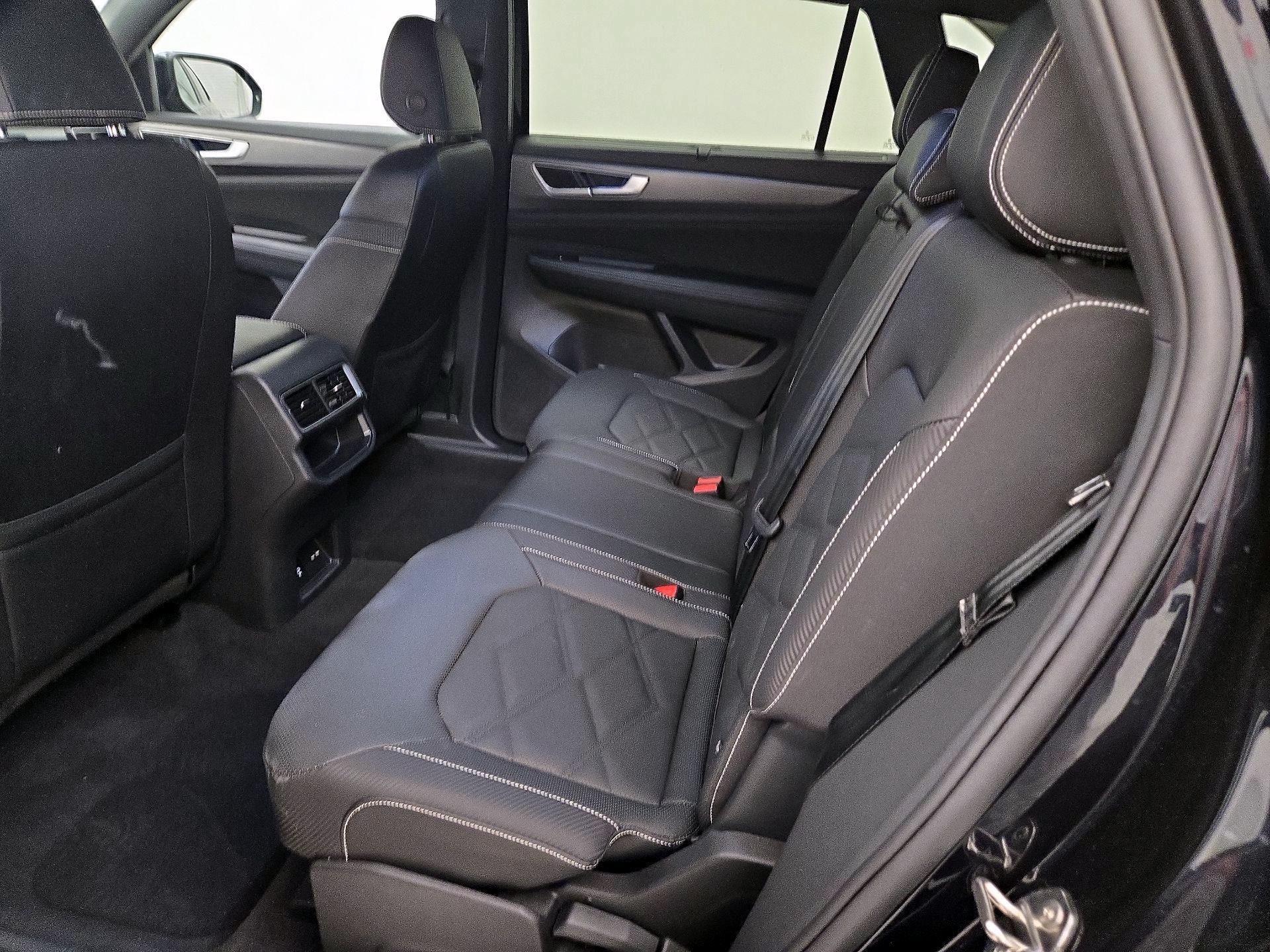 Thumbnail: 2025 Volkswagen Atlas - 19