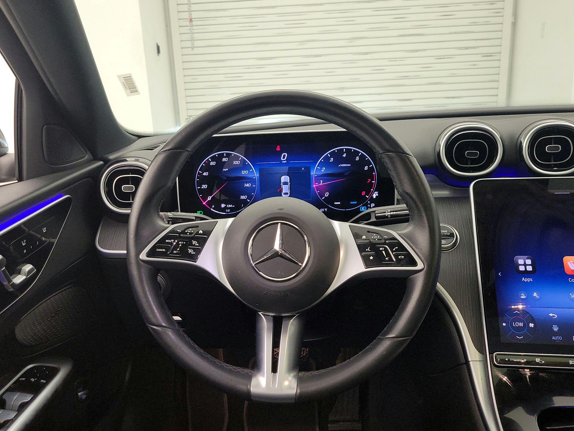 Thumbnail: 2025 Mercedes-Benz C-Class - 10