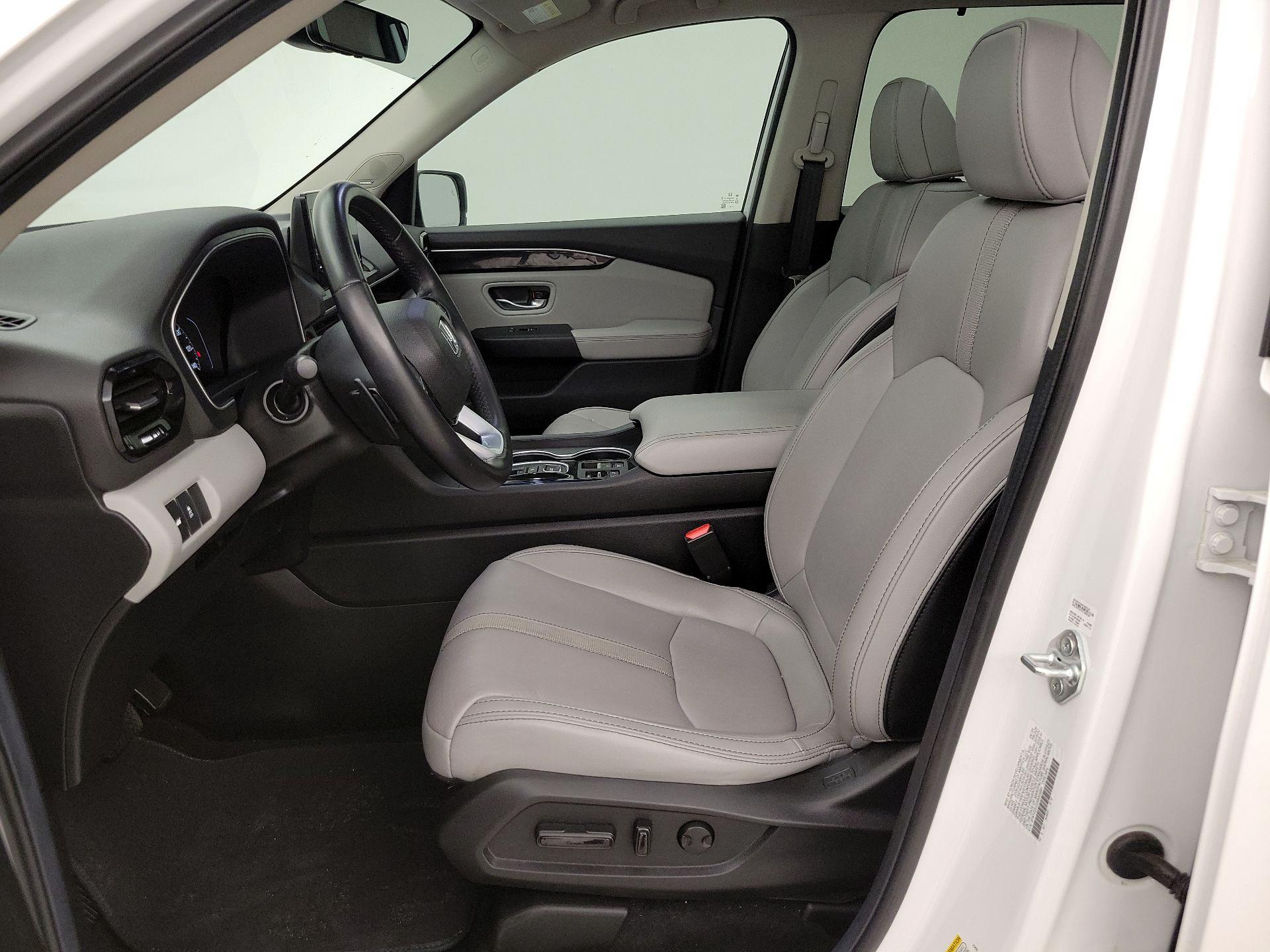 Thumbnail: 2025 Honda Pilot - 11